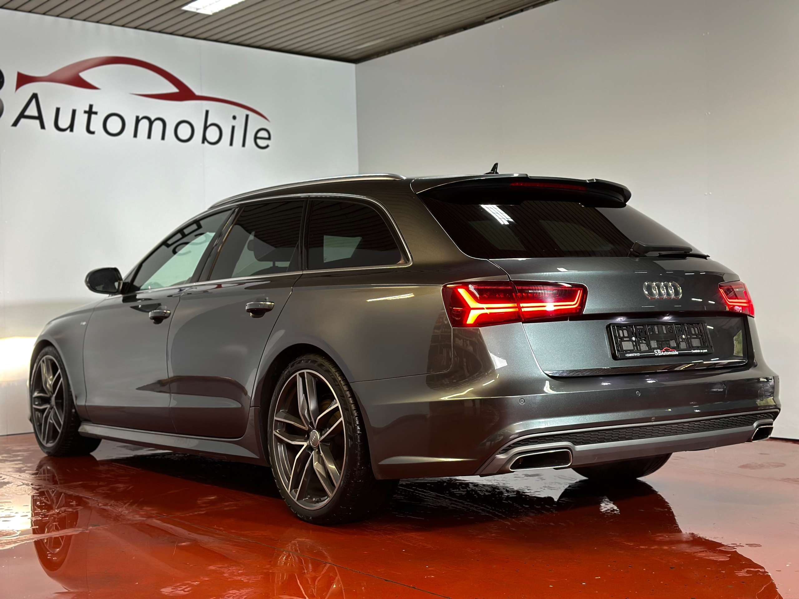 Audi - A6