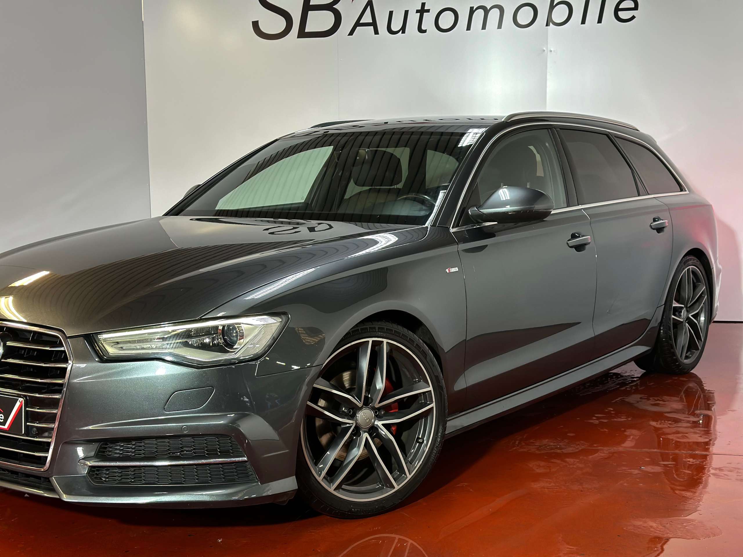 Audi - A6