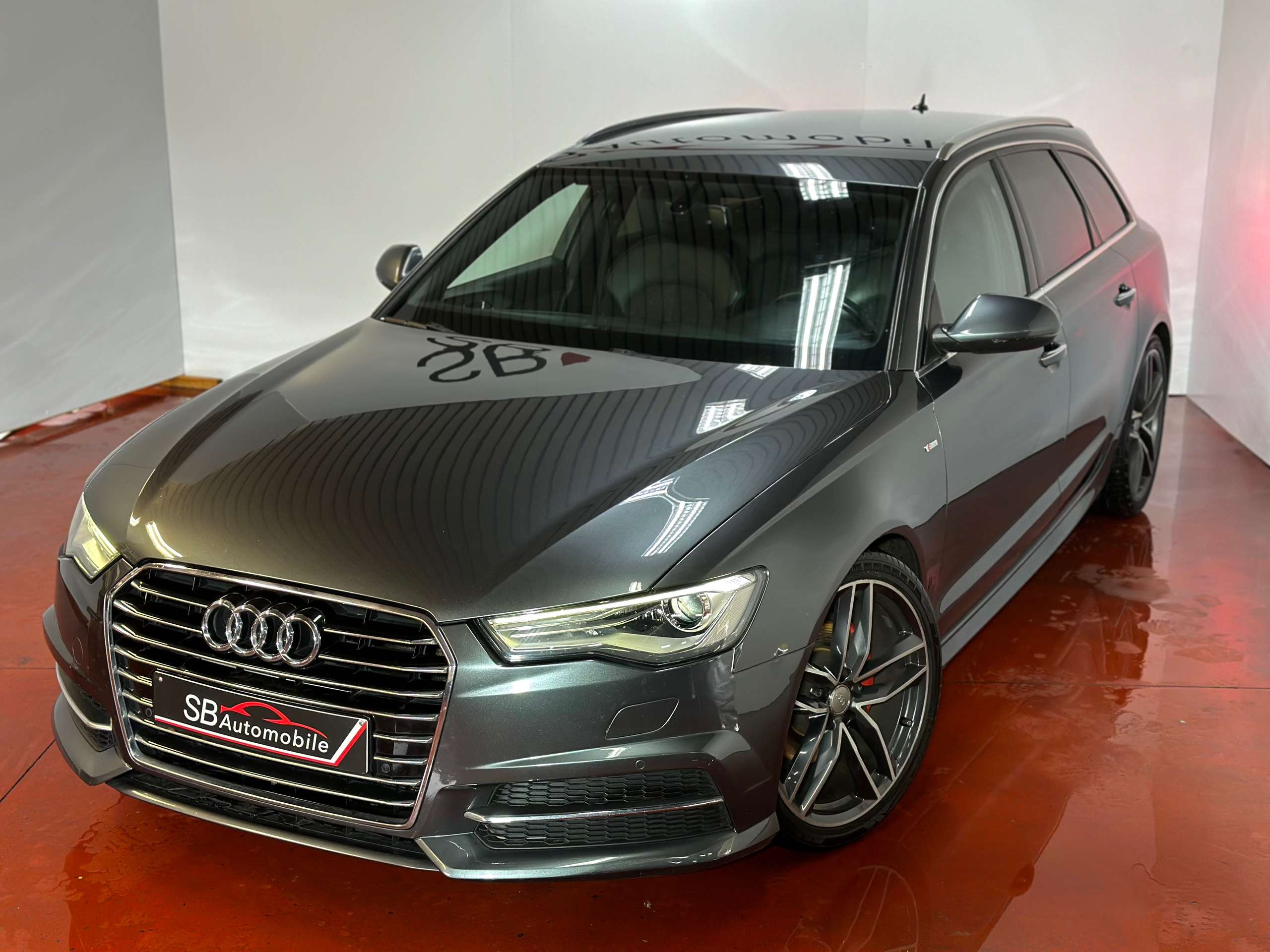 Audi - A6