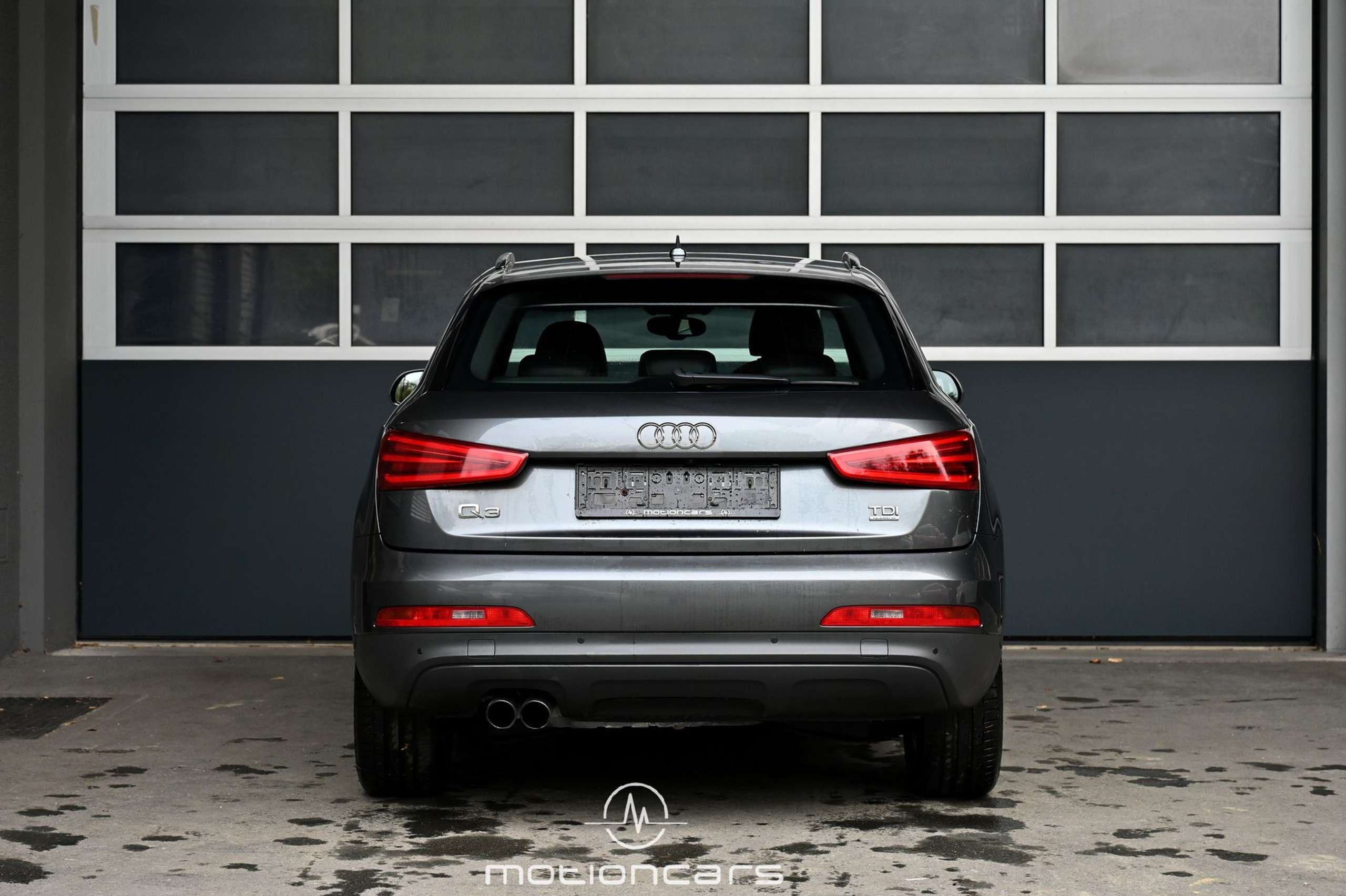 Audi - Q3