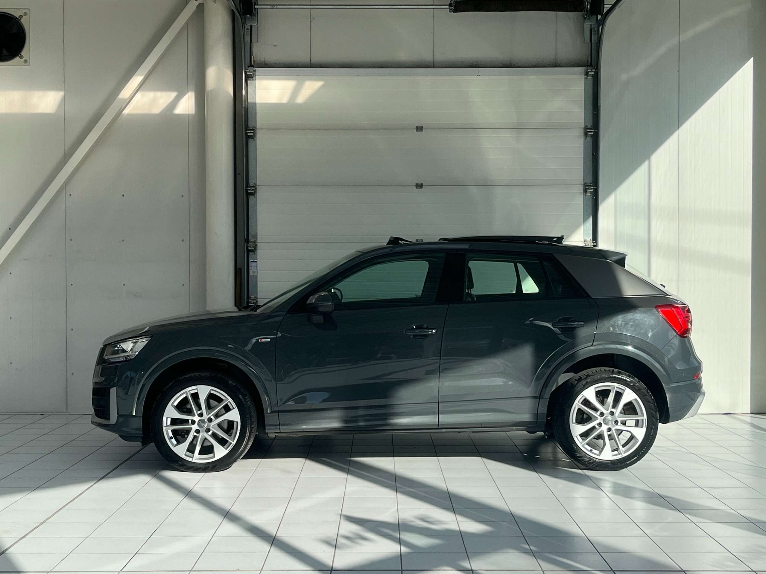 Audi - Q2