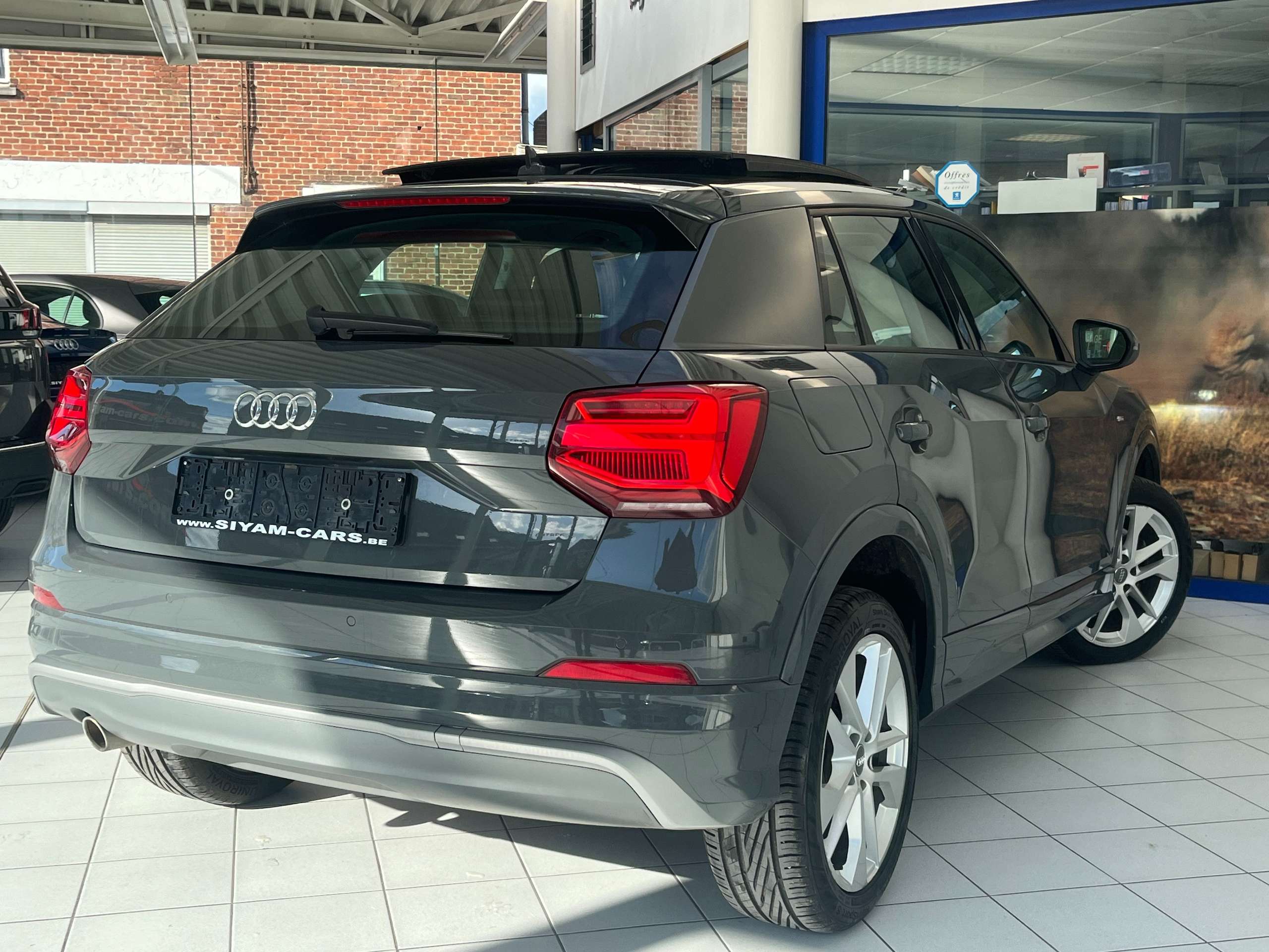 Audi - Q2