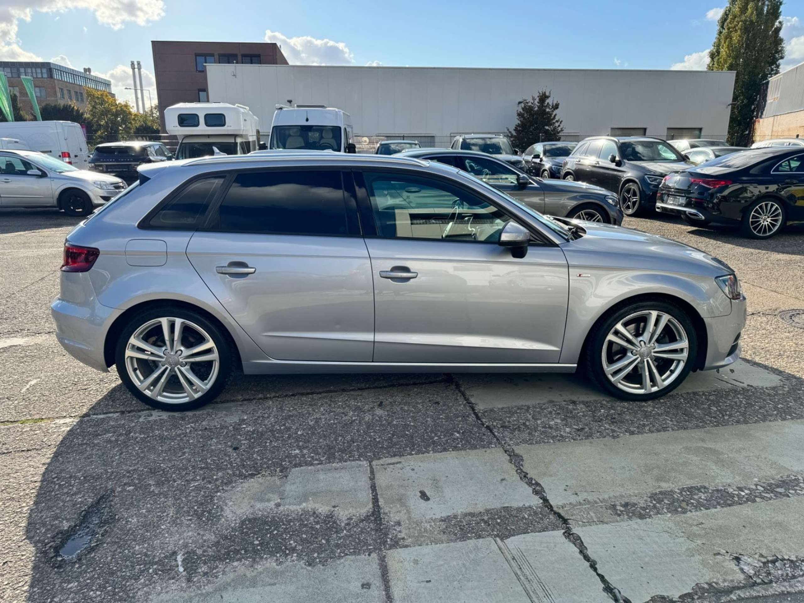 Audi - A3