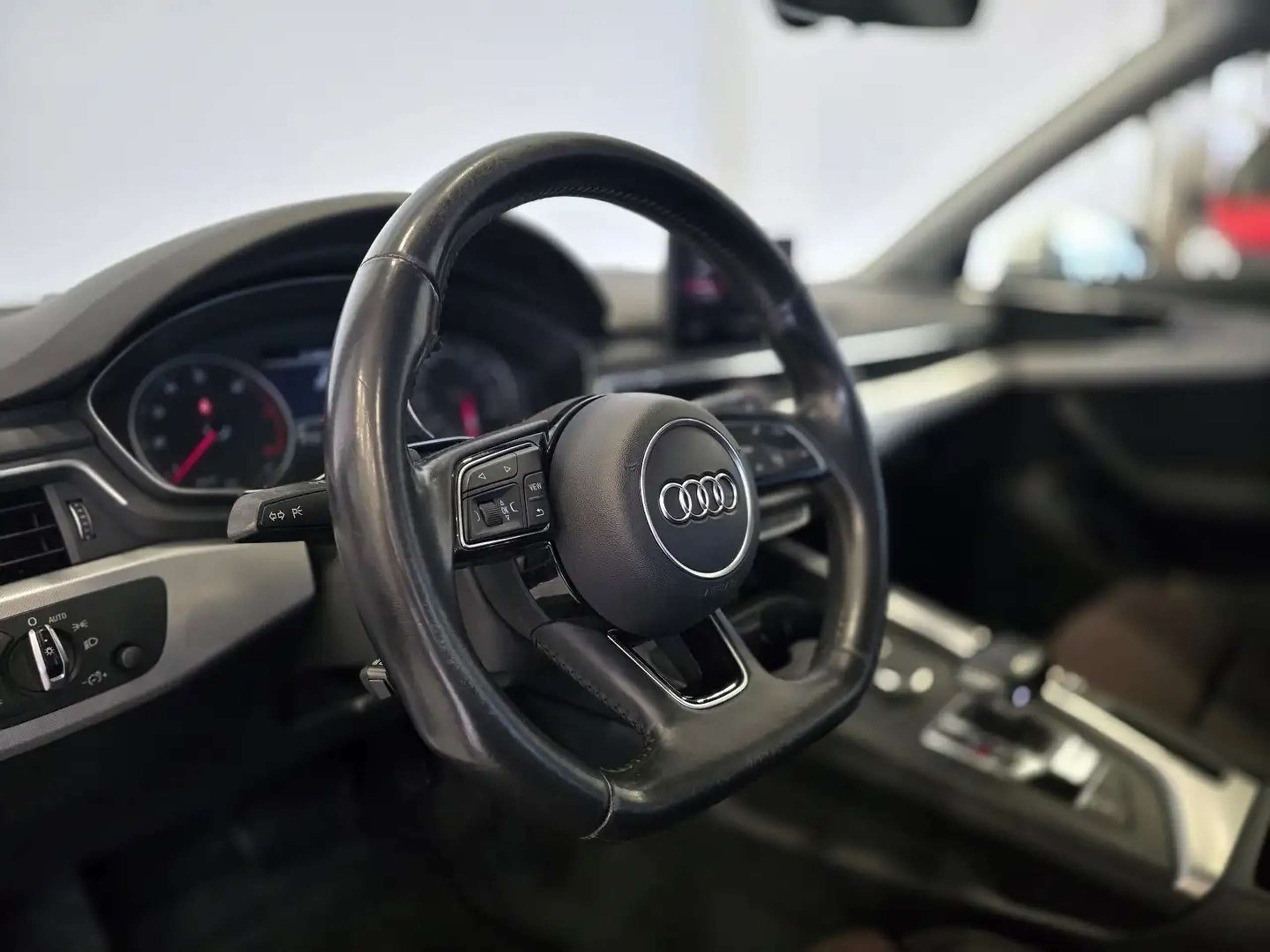 Audi - A4