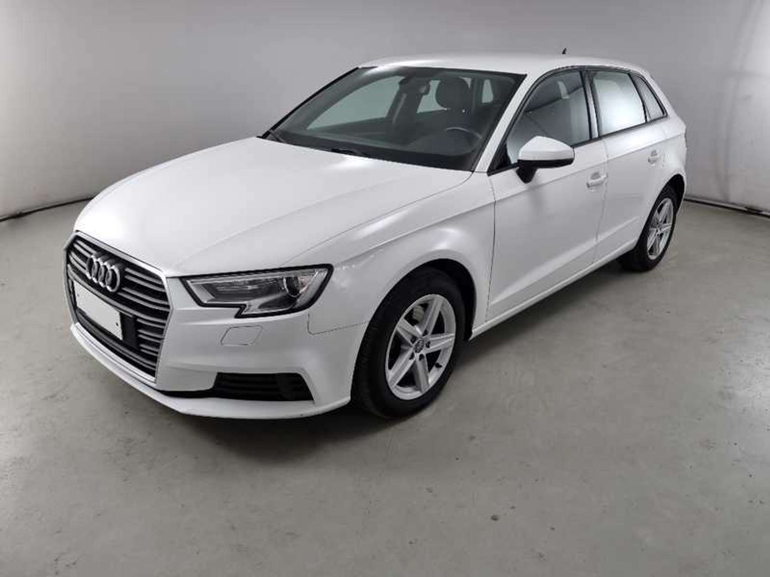 Audi - A3