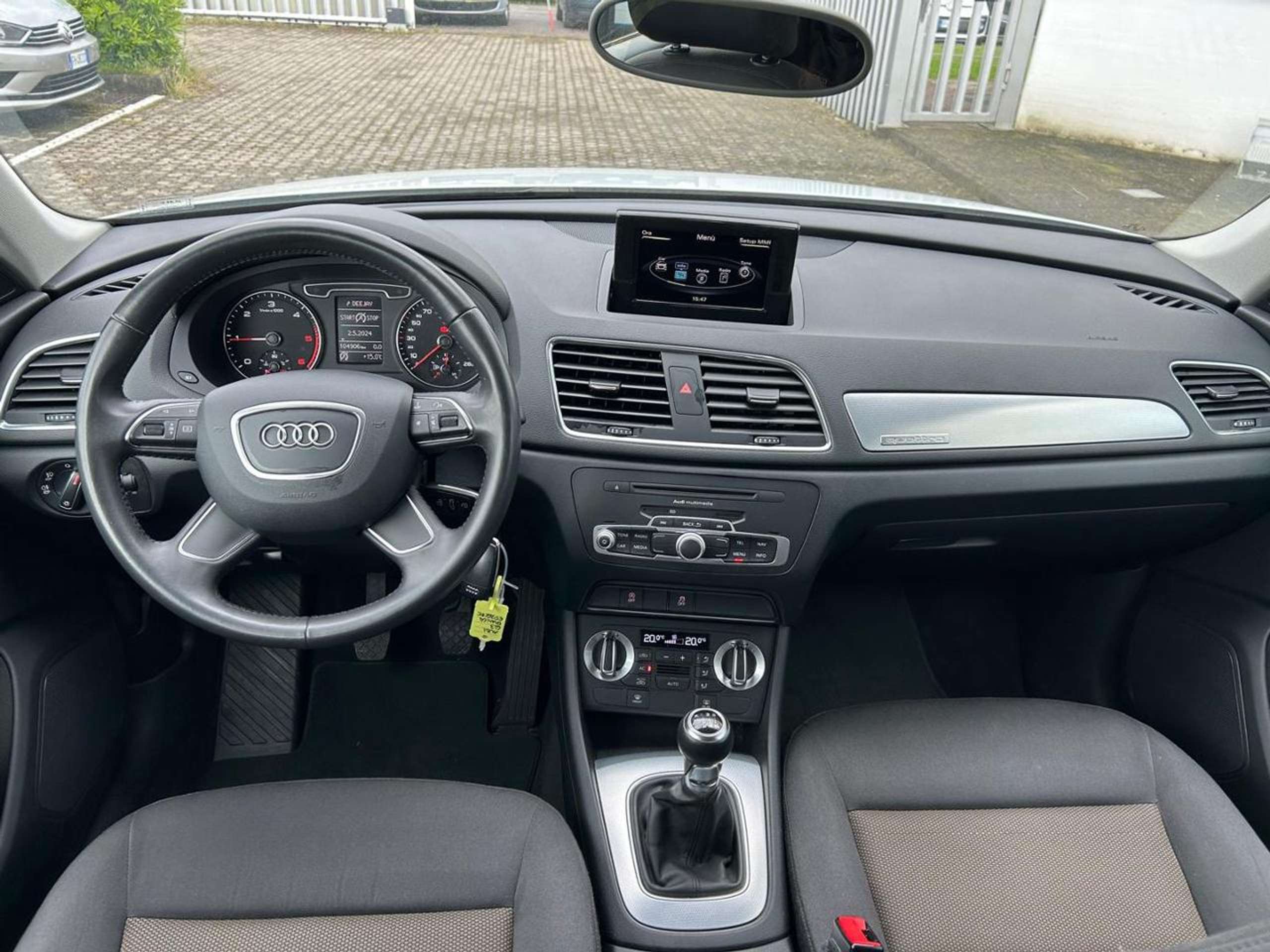 Audi - Q3