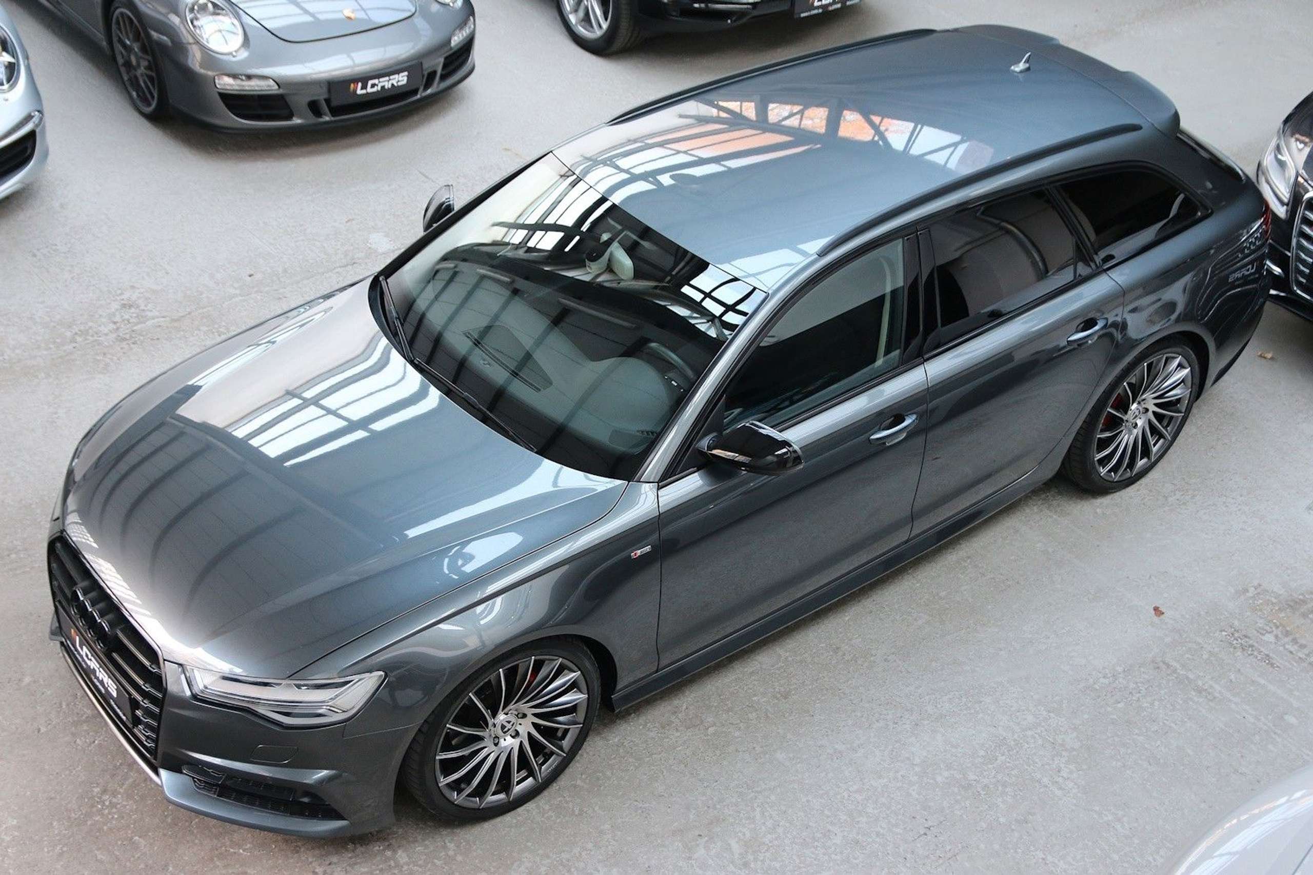 Audi - A6