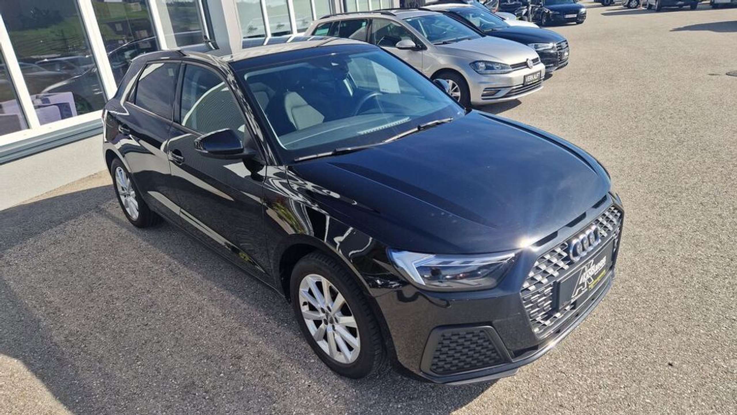 Audi - A1