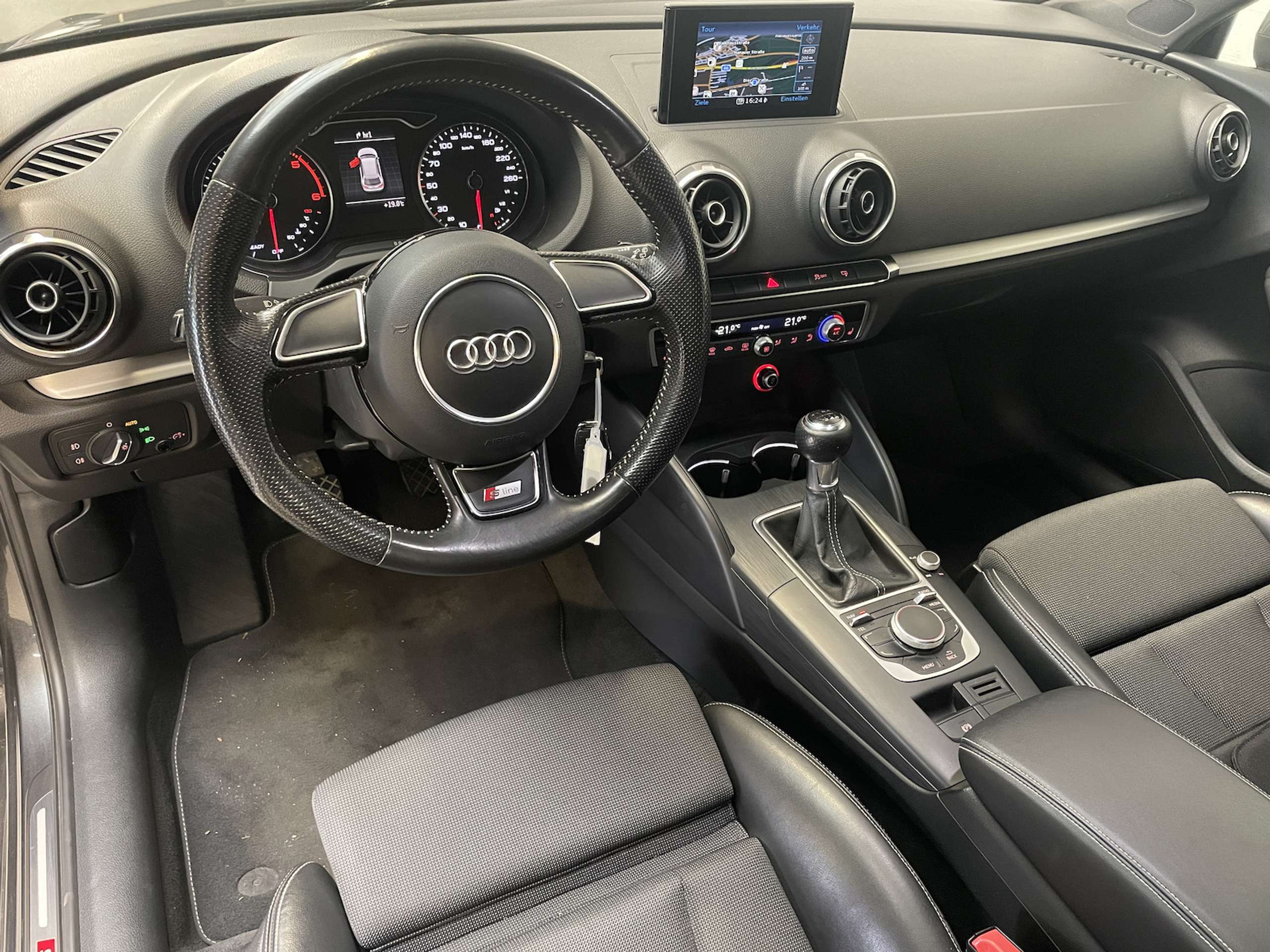 Audi - A3