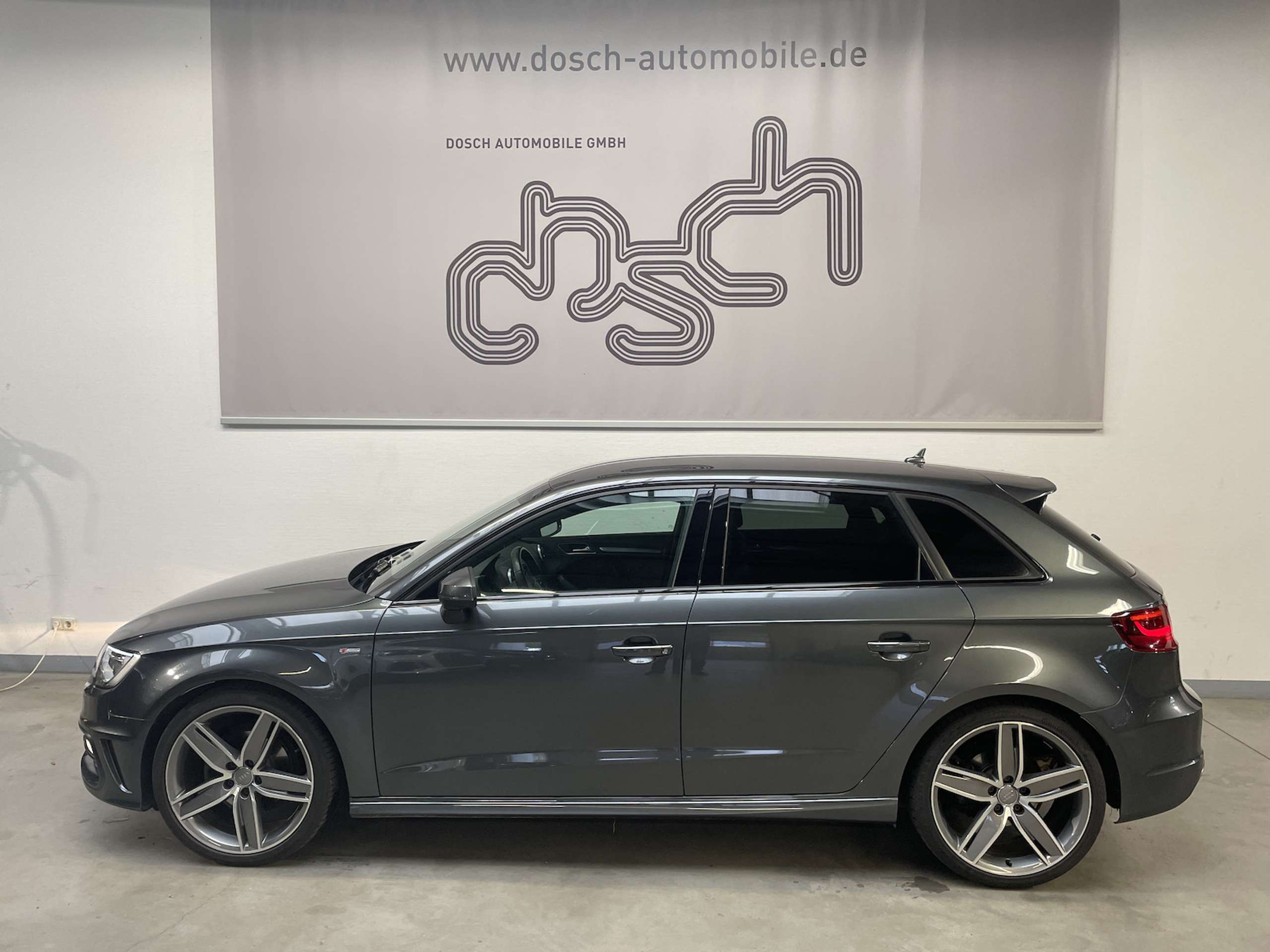 Audi - A3