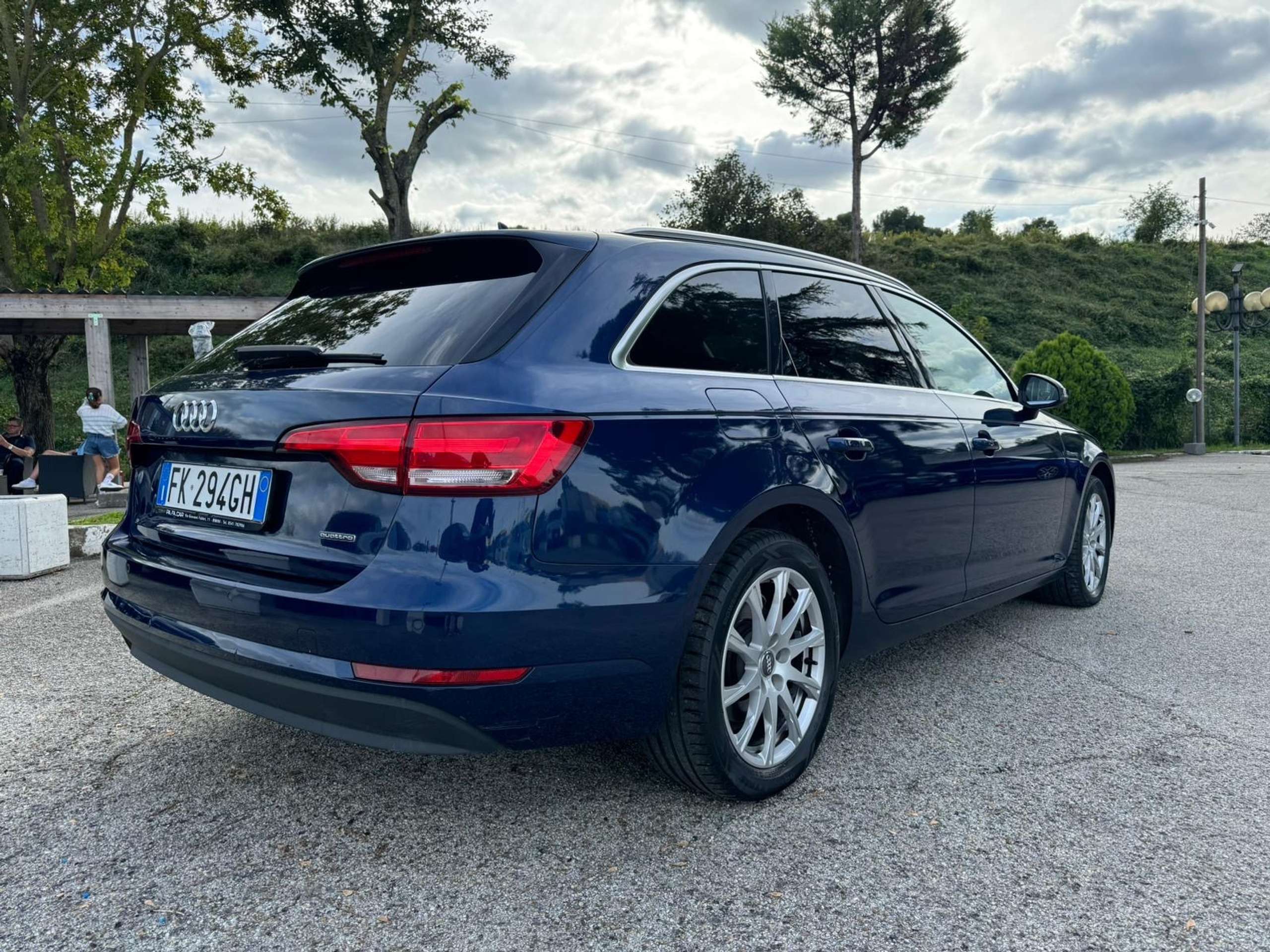 Audi - A4