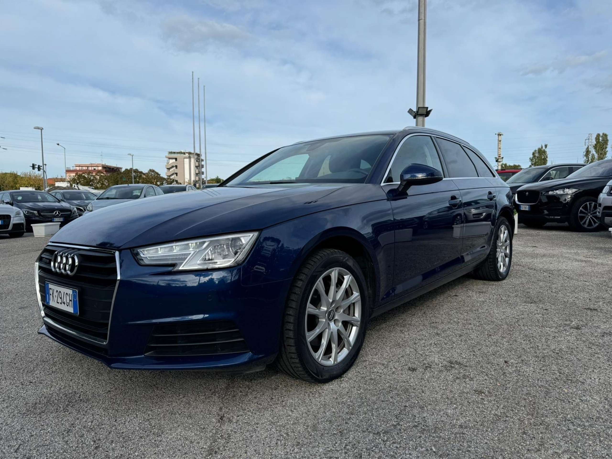 Audi - A4