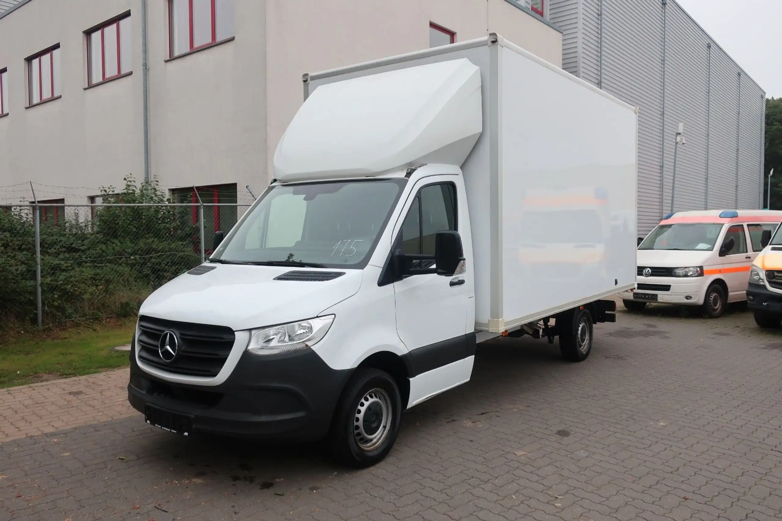 Mercedes-Benz - Sprinter