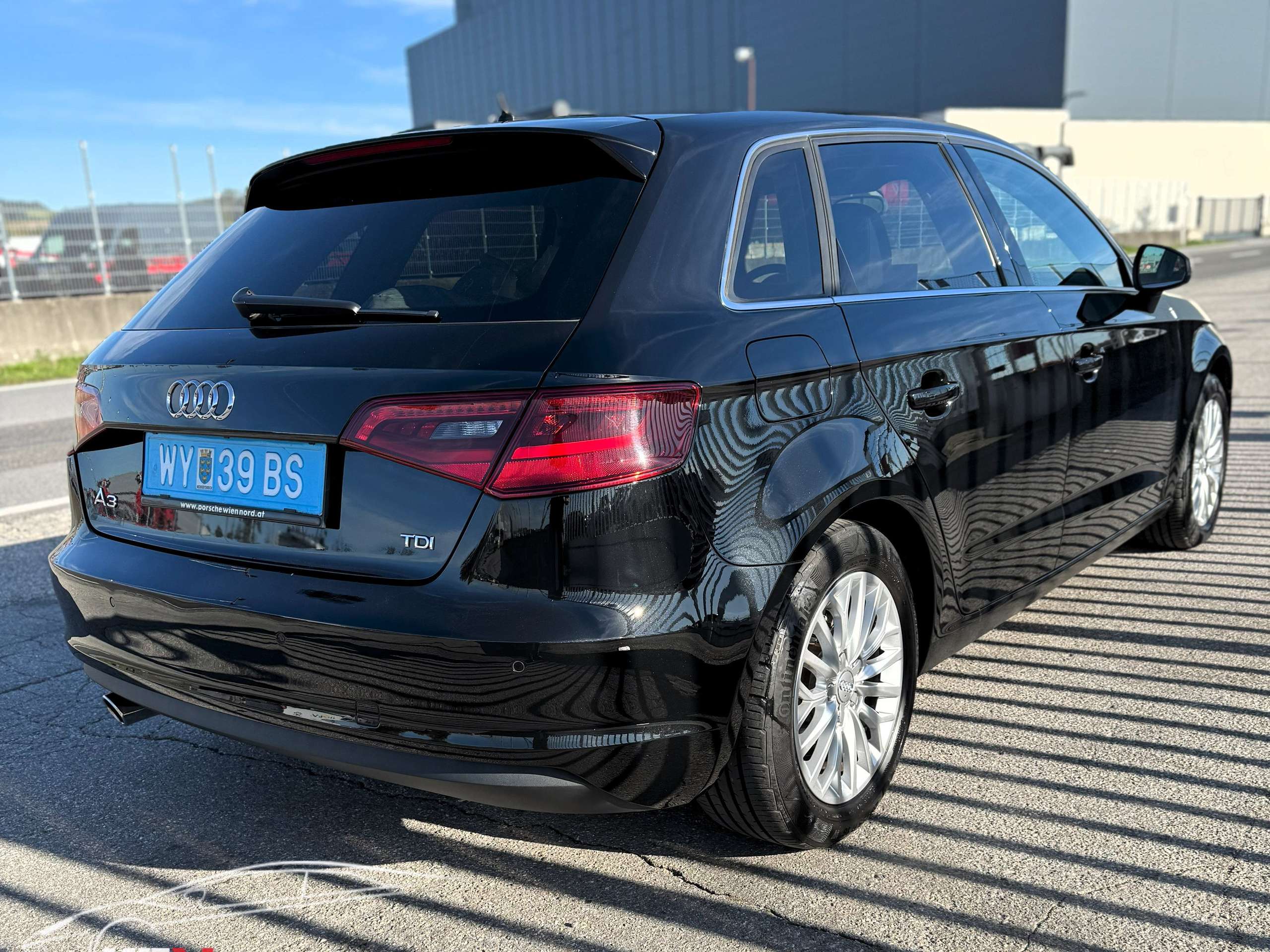 Audi - A3