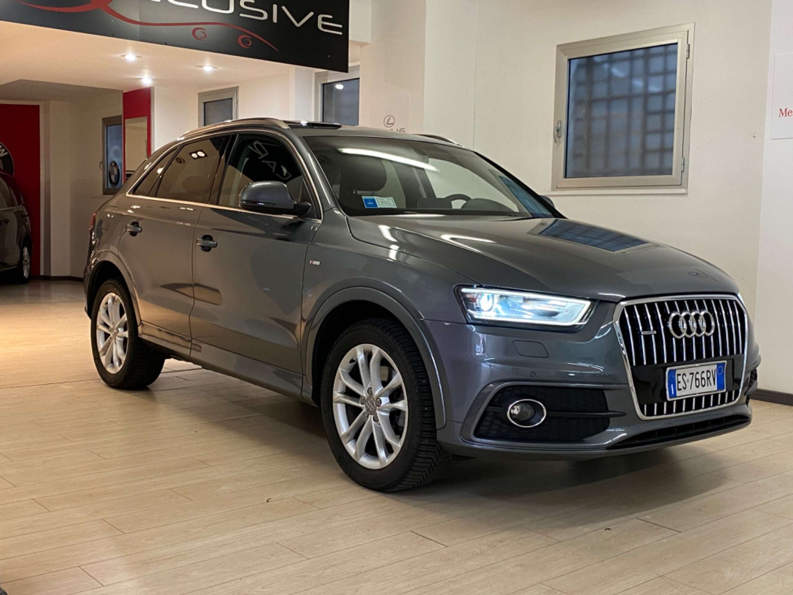 Audi - Q3