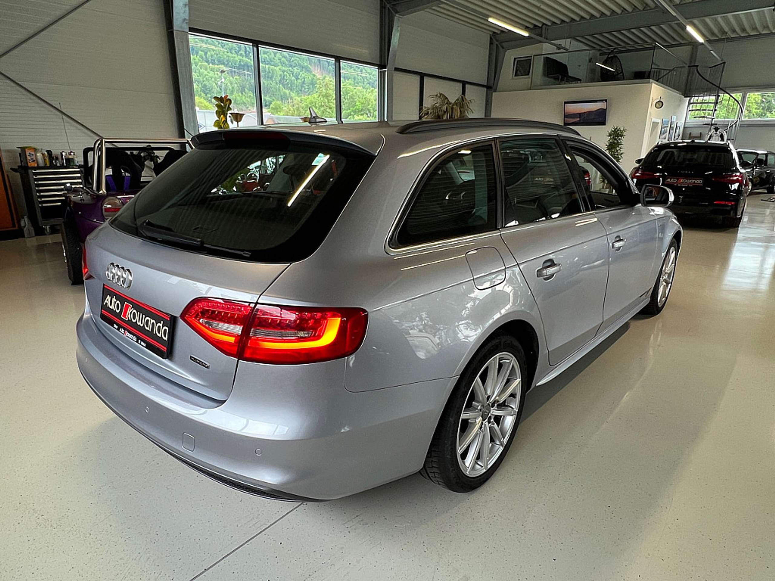 Audi - A4