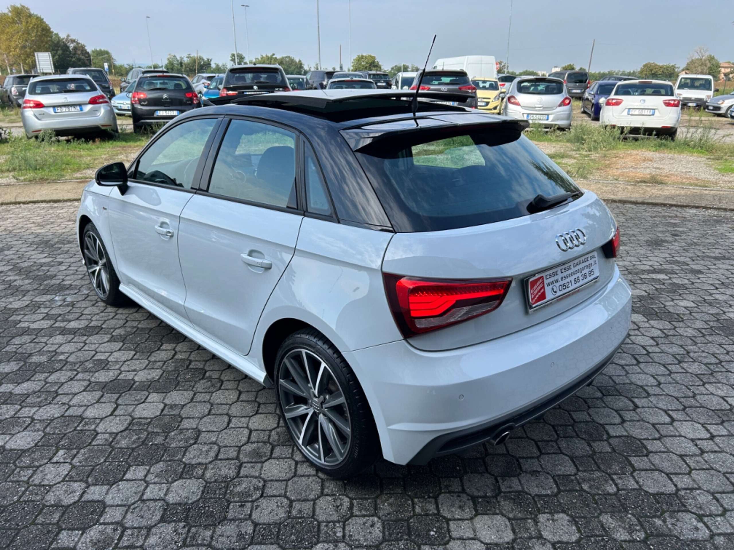 Audi - A1