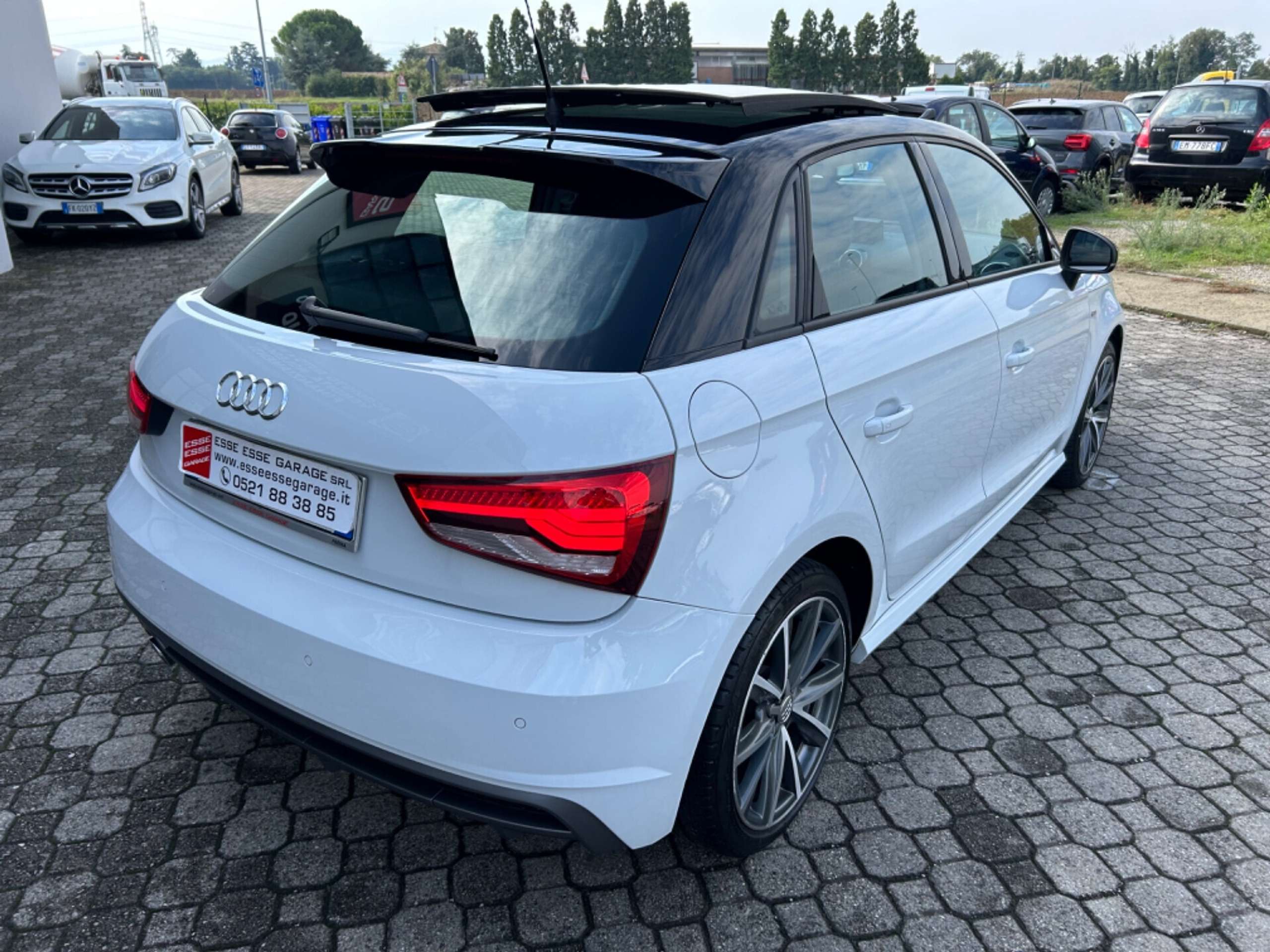 Audi - A1