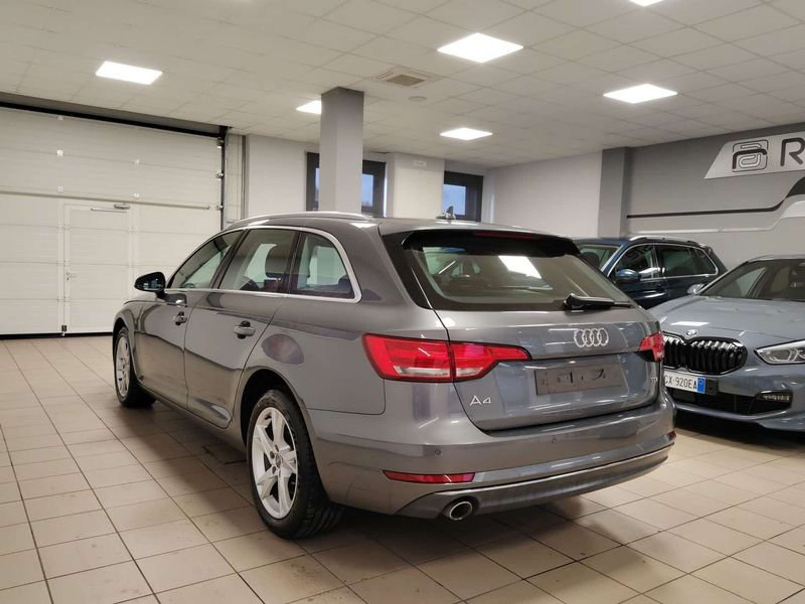 Audi - A4