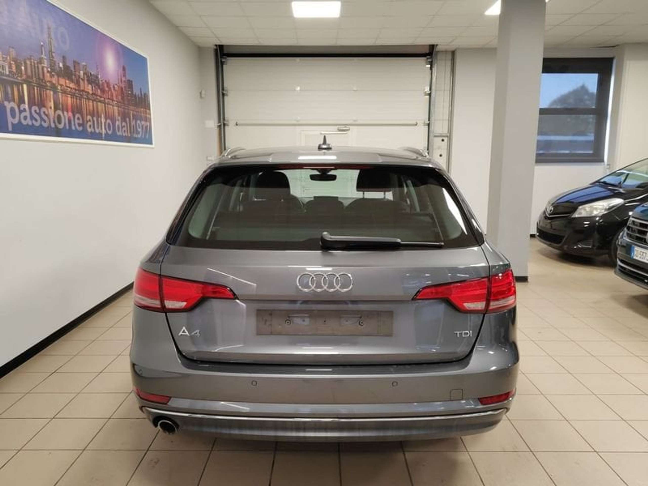 Audi - A4