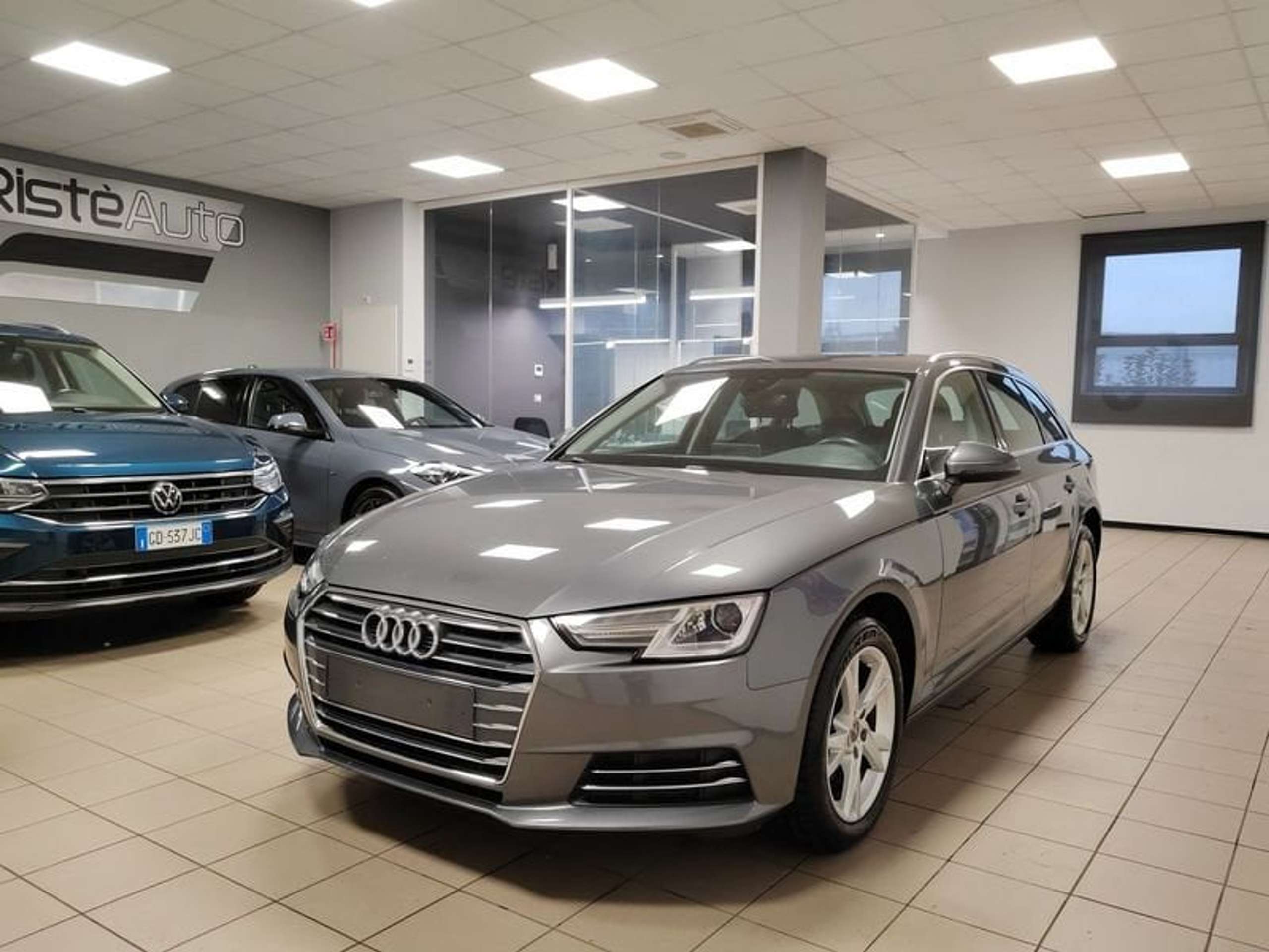 Audi - A4