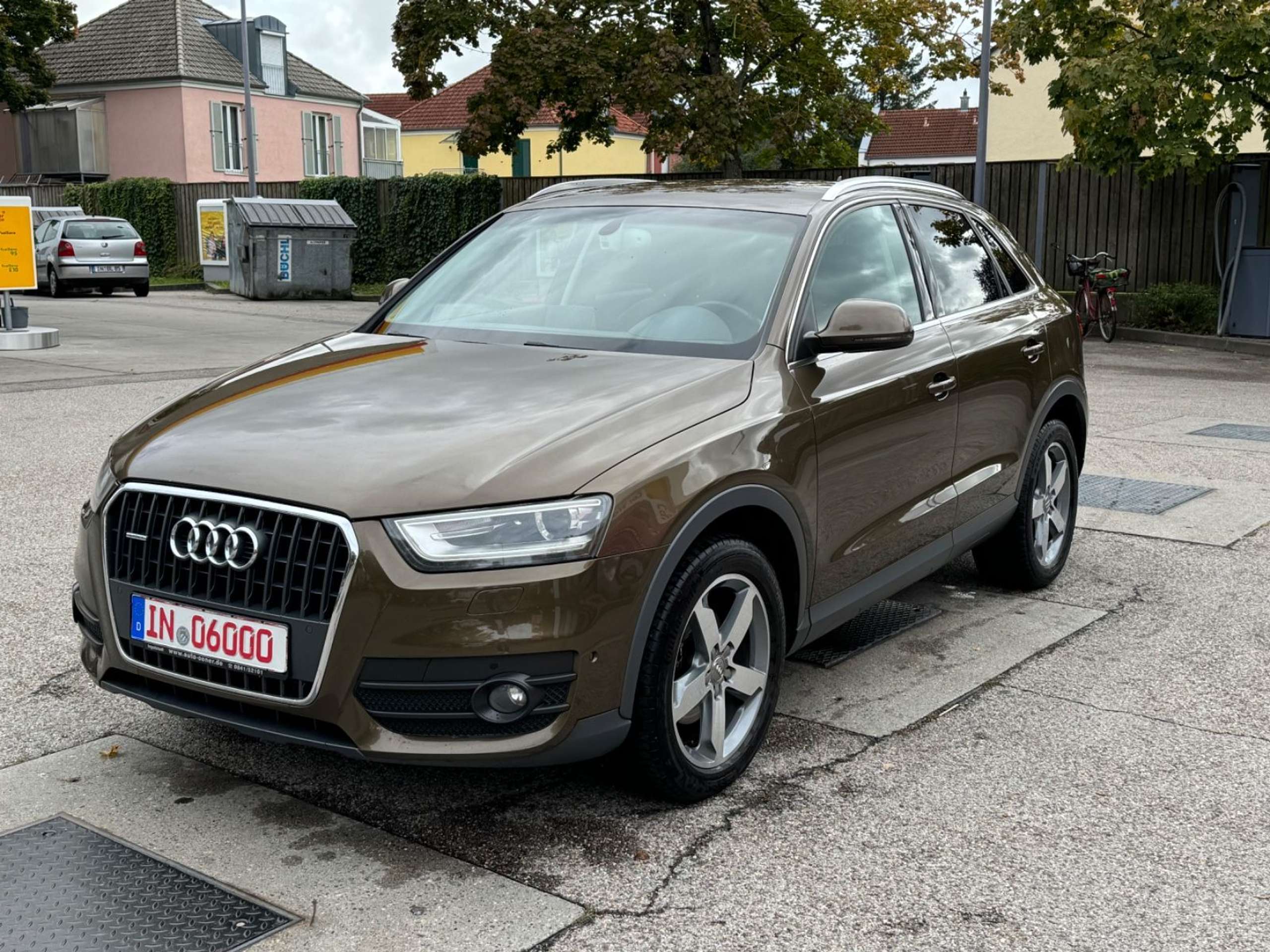 Audi - Q3