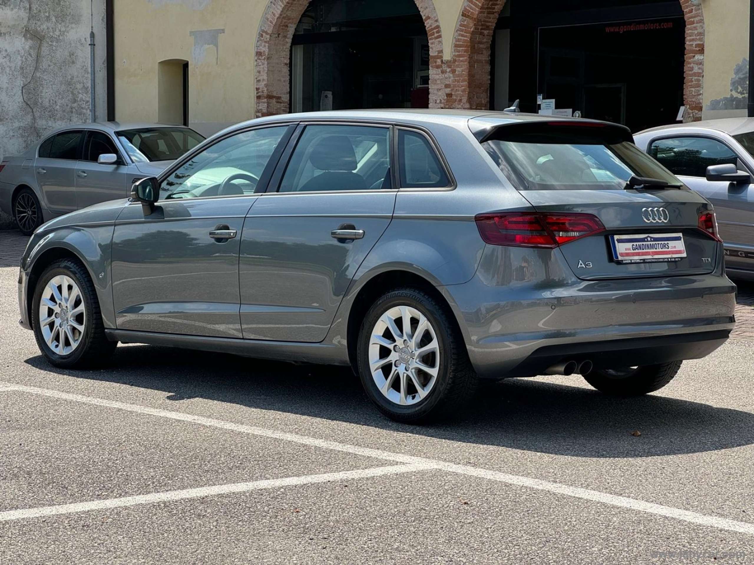 Audi - A3