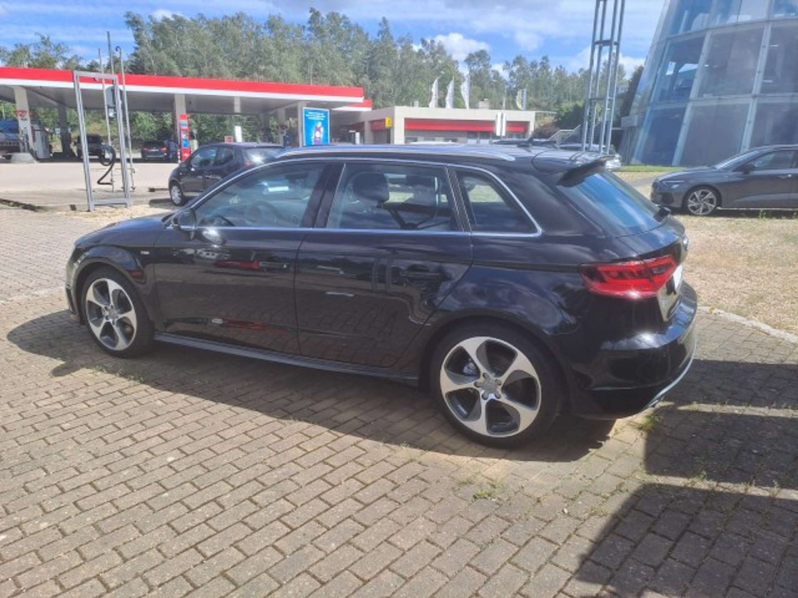 Audi - A3