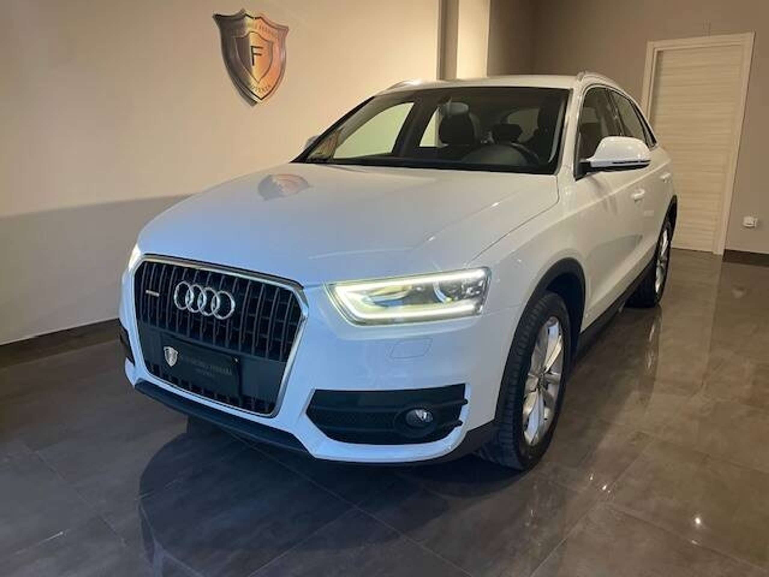 Audi - Q3