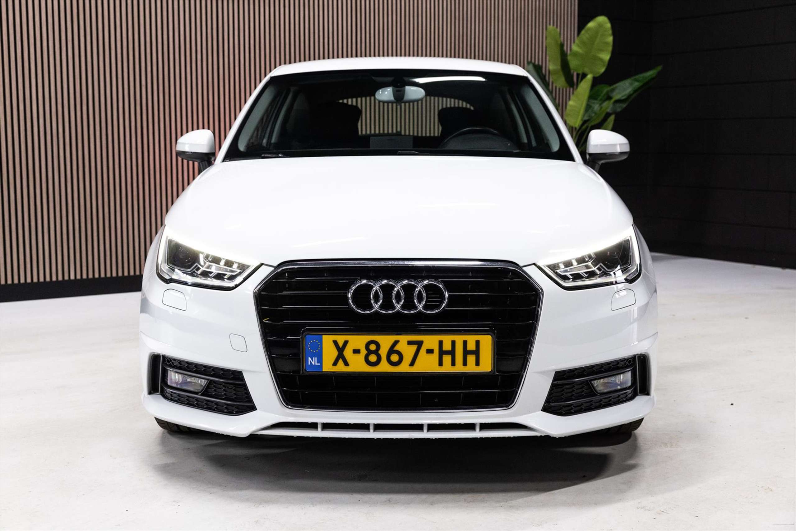 Audi - A1