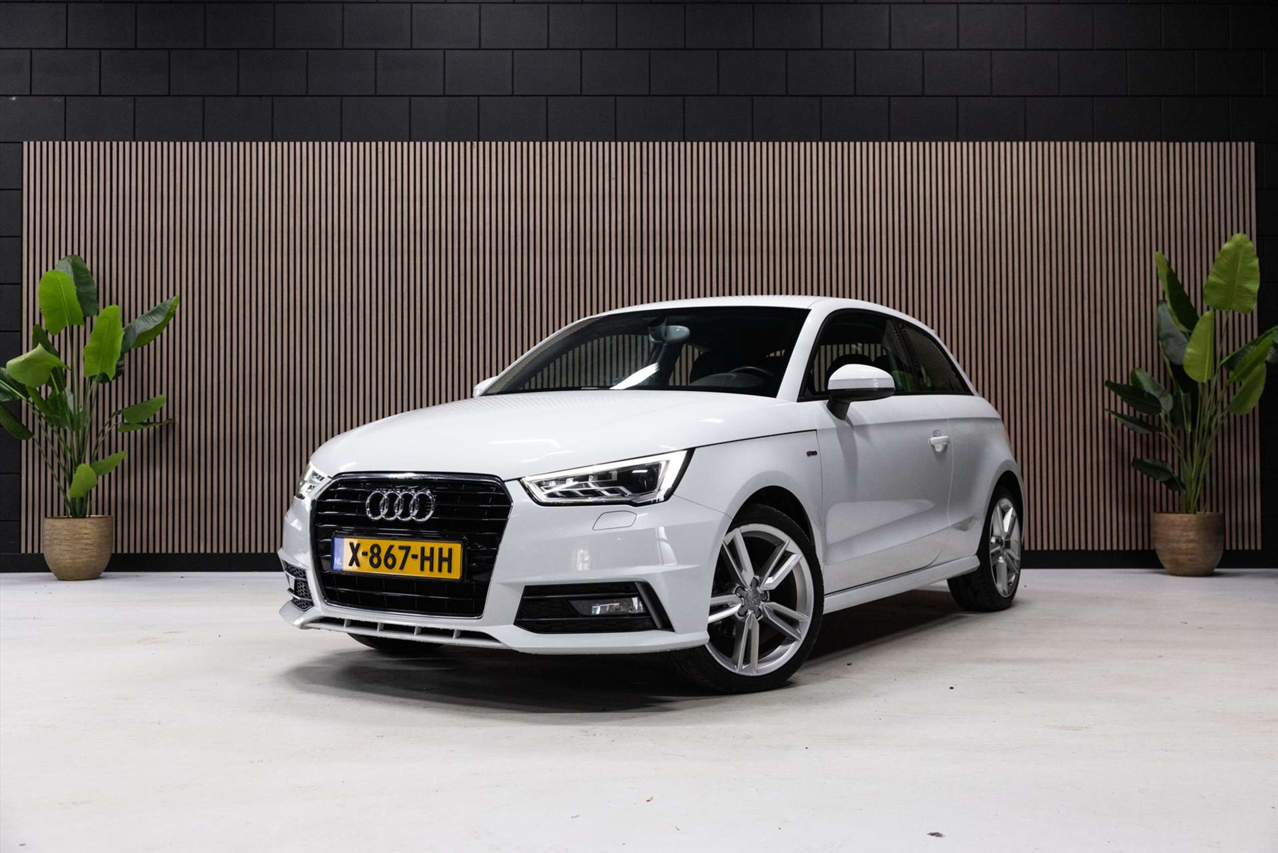 Audi - A1