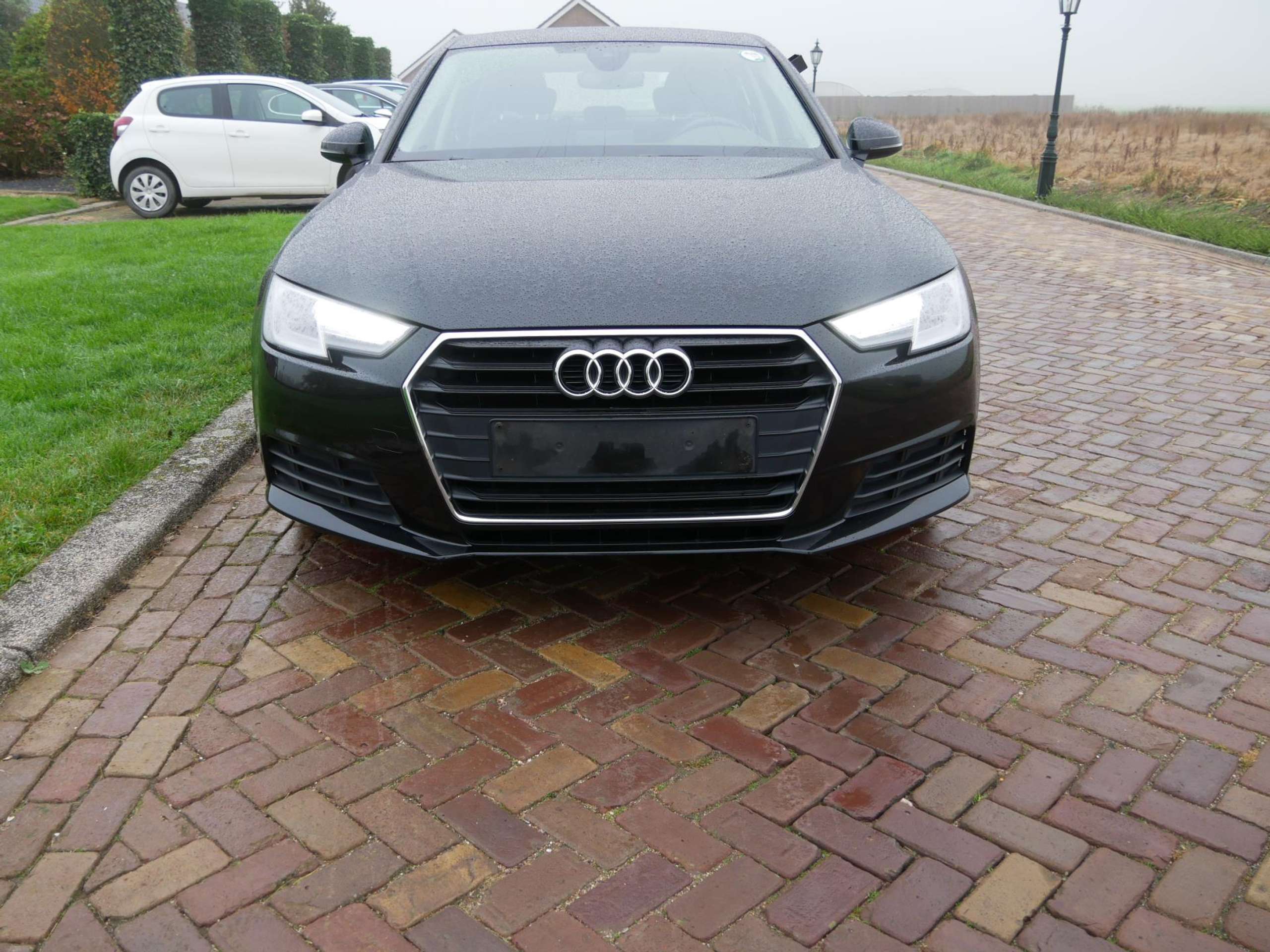 Audi - A4