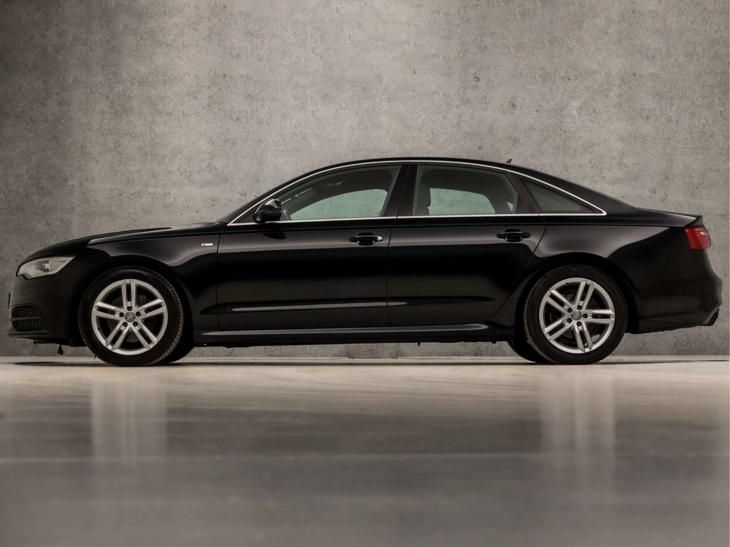 Audi - A6