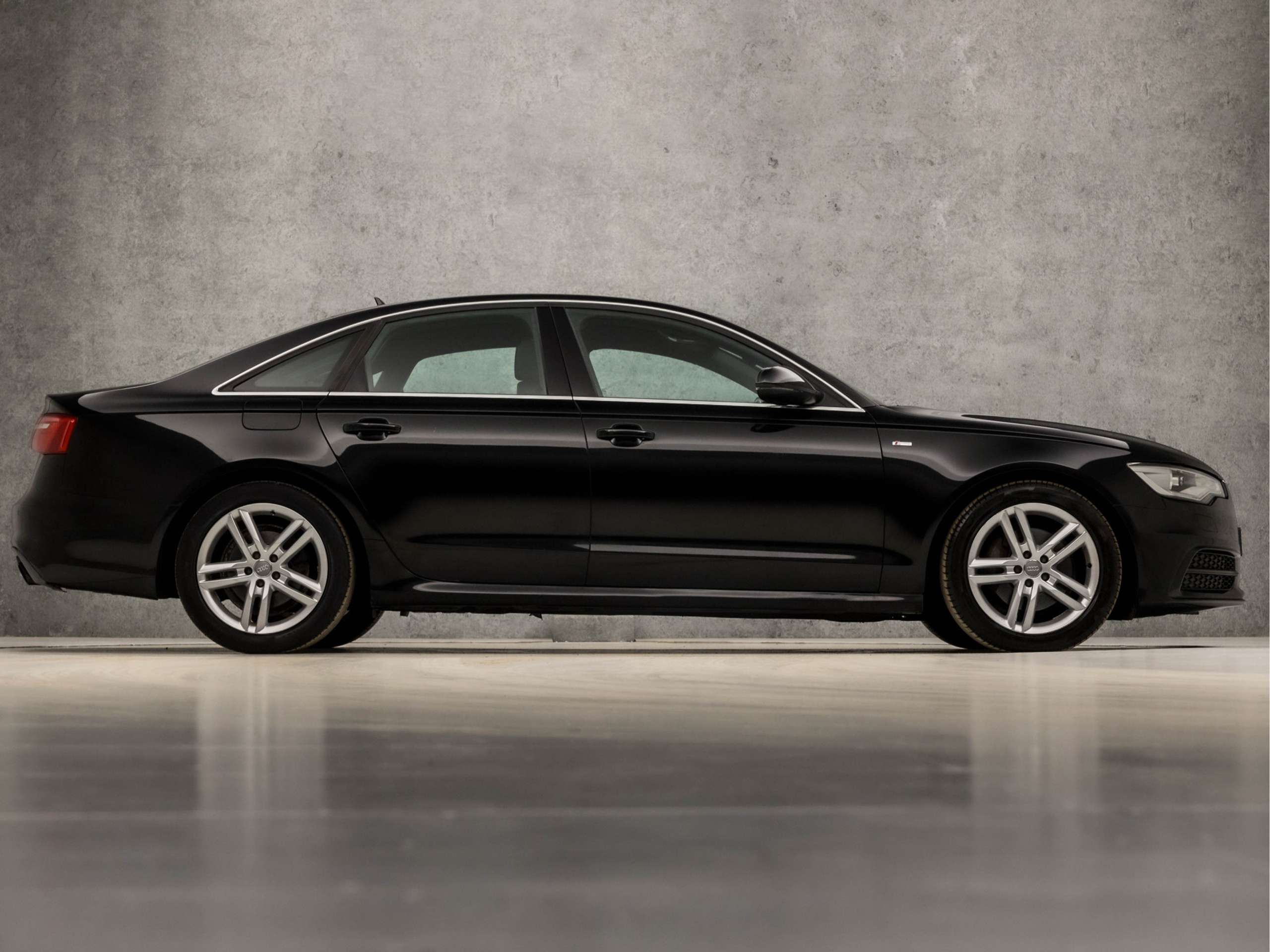 Audi - A6