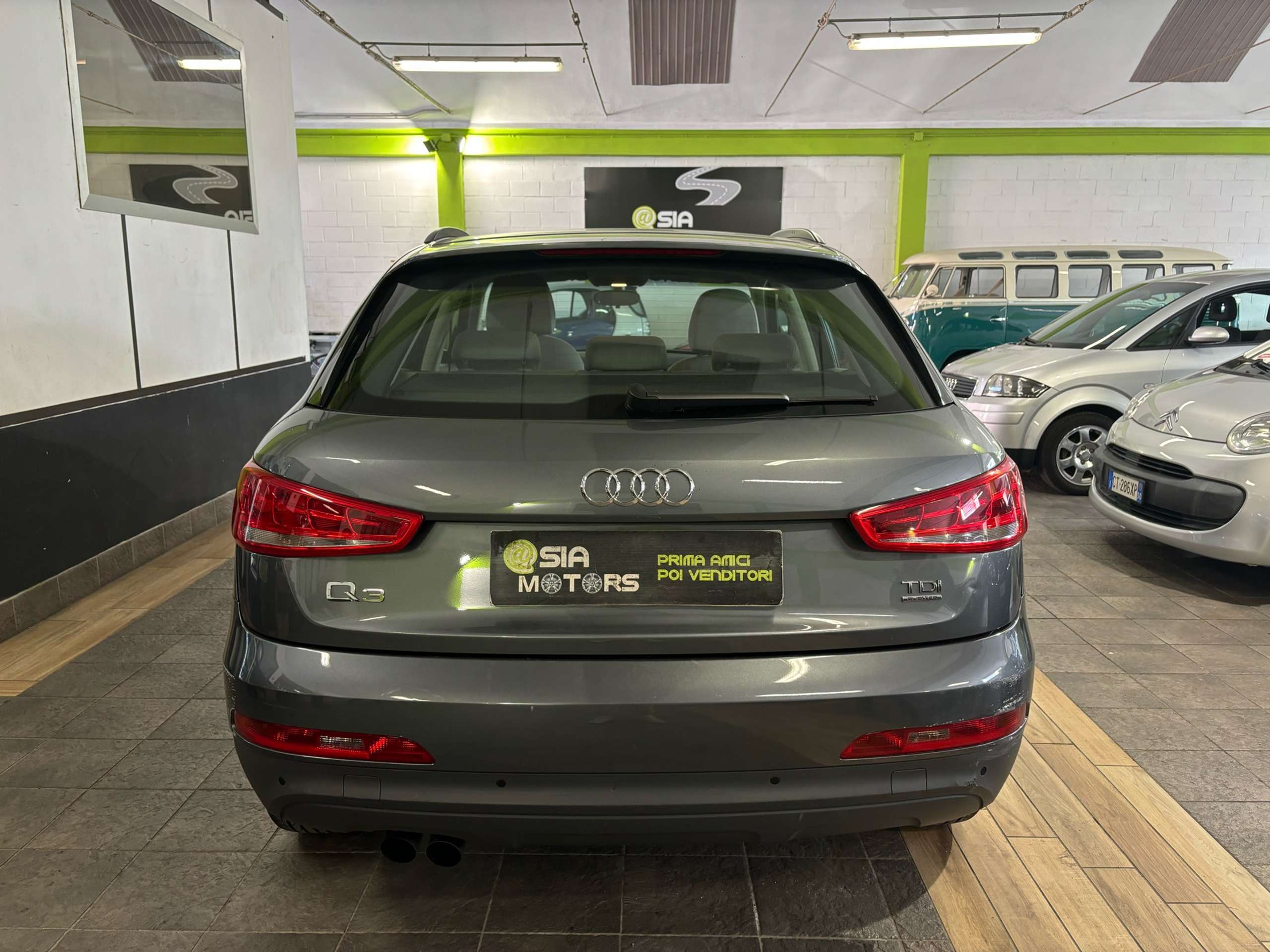 Audi - Q3