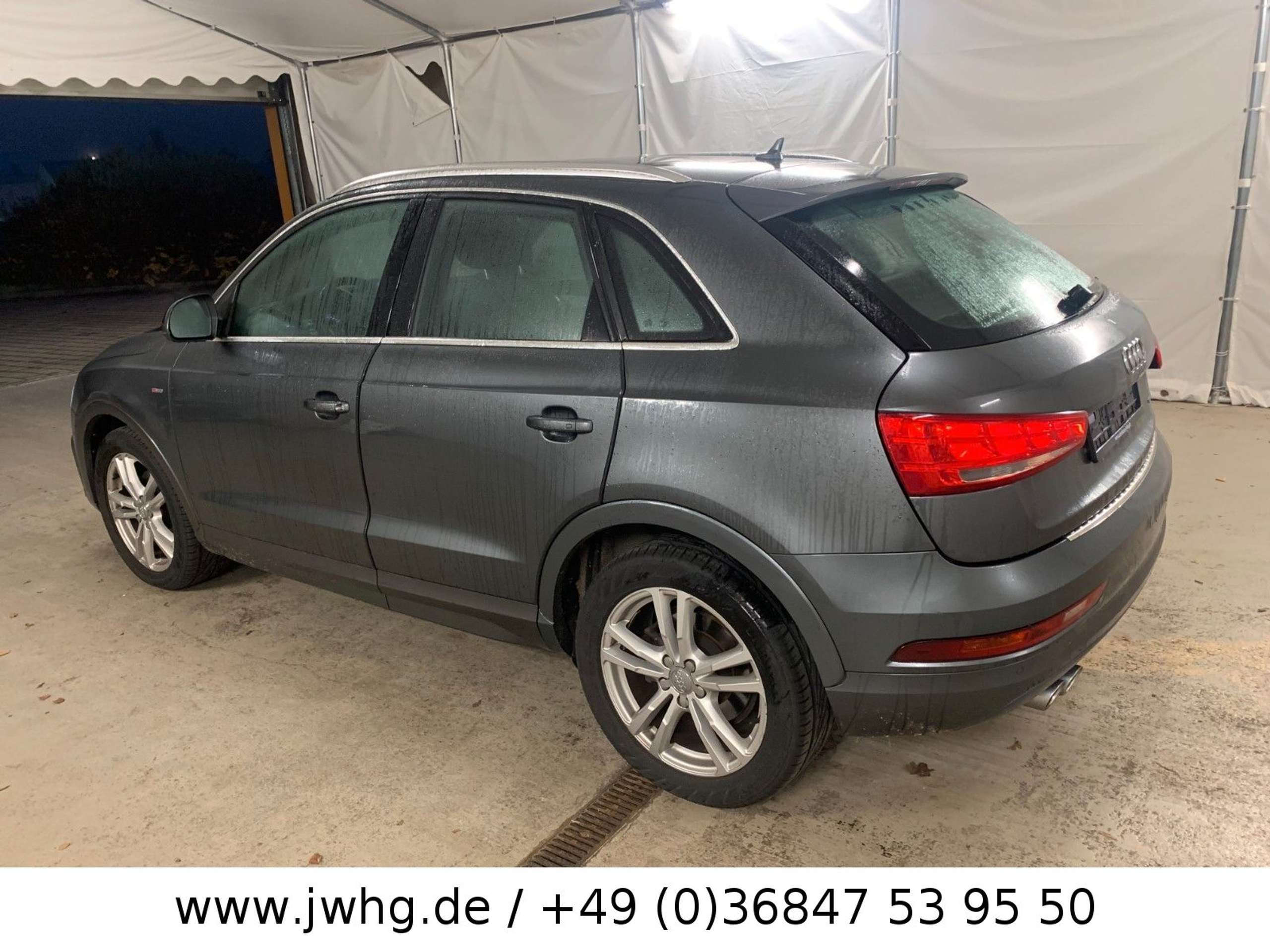 Audi - Q3