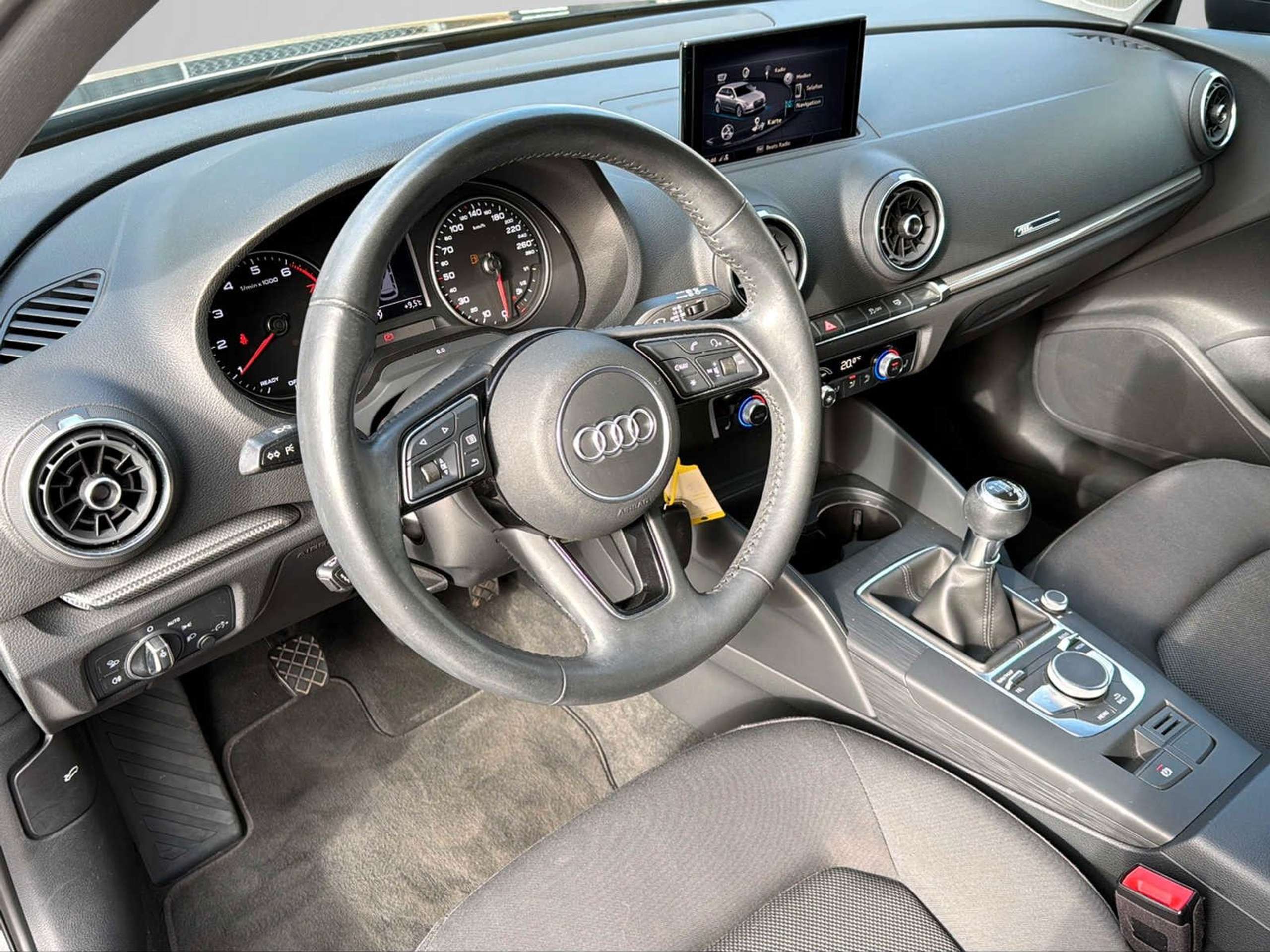 Audi - A3