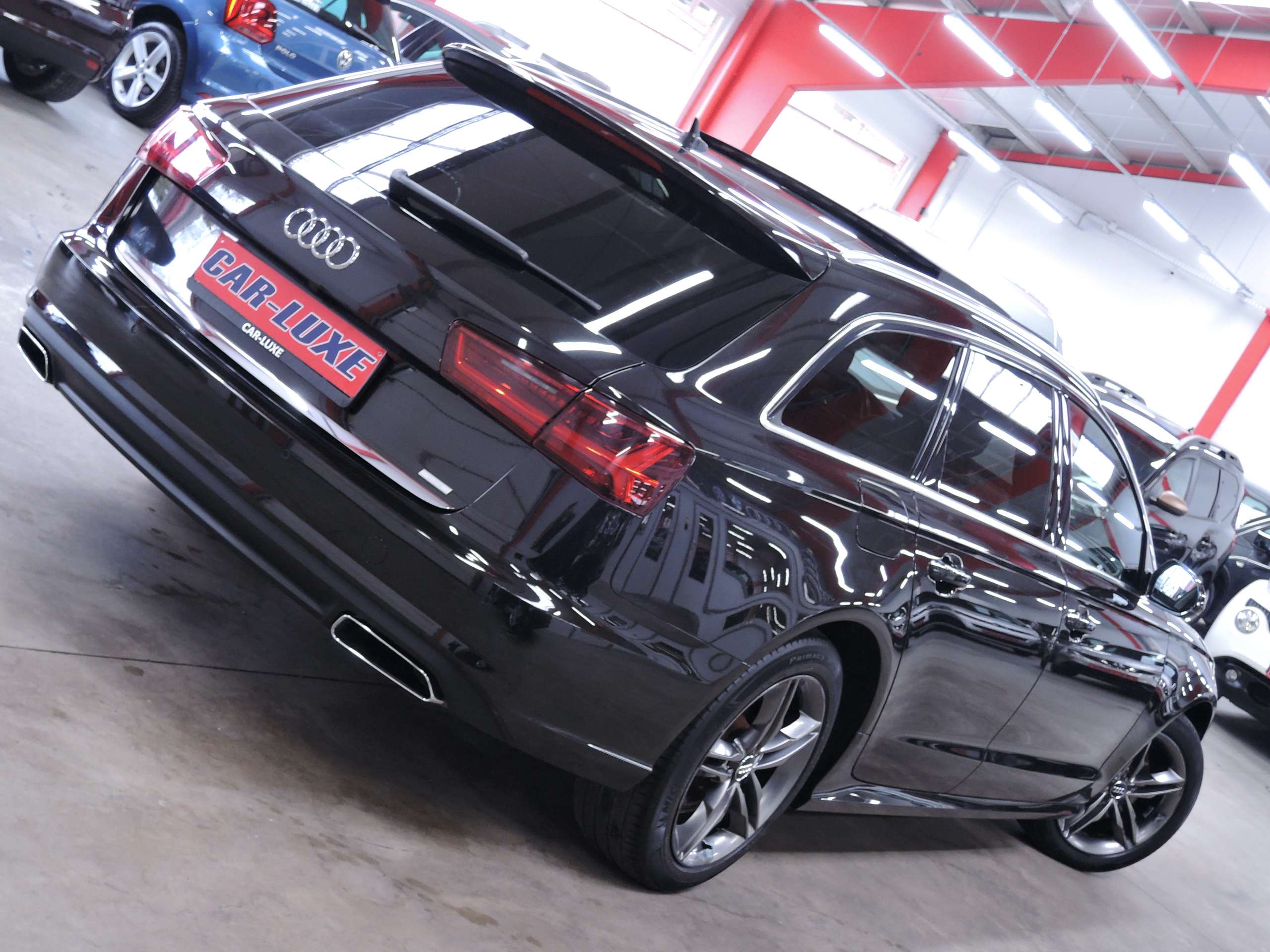 Audi - A6