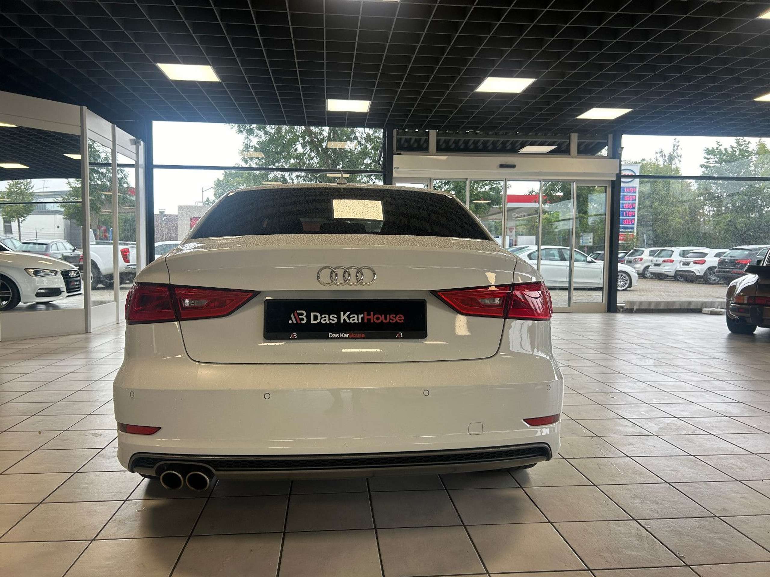 Audi - A3