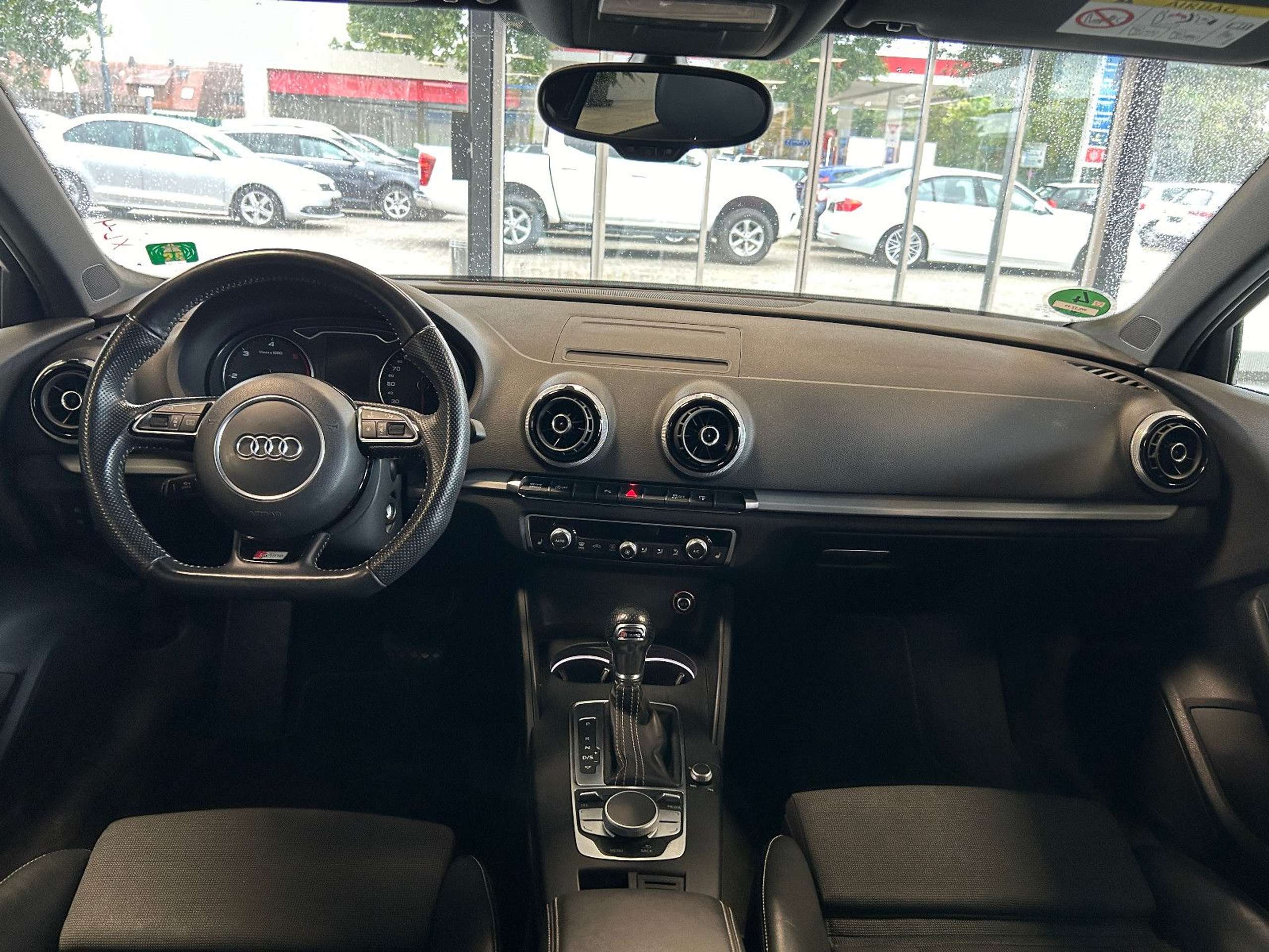 Audi - A3