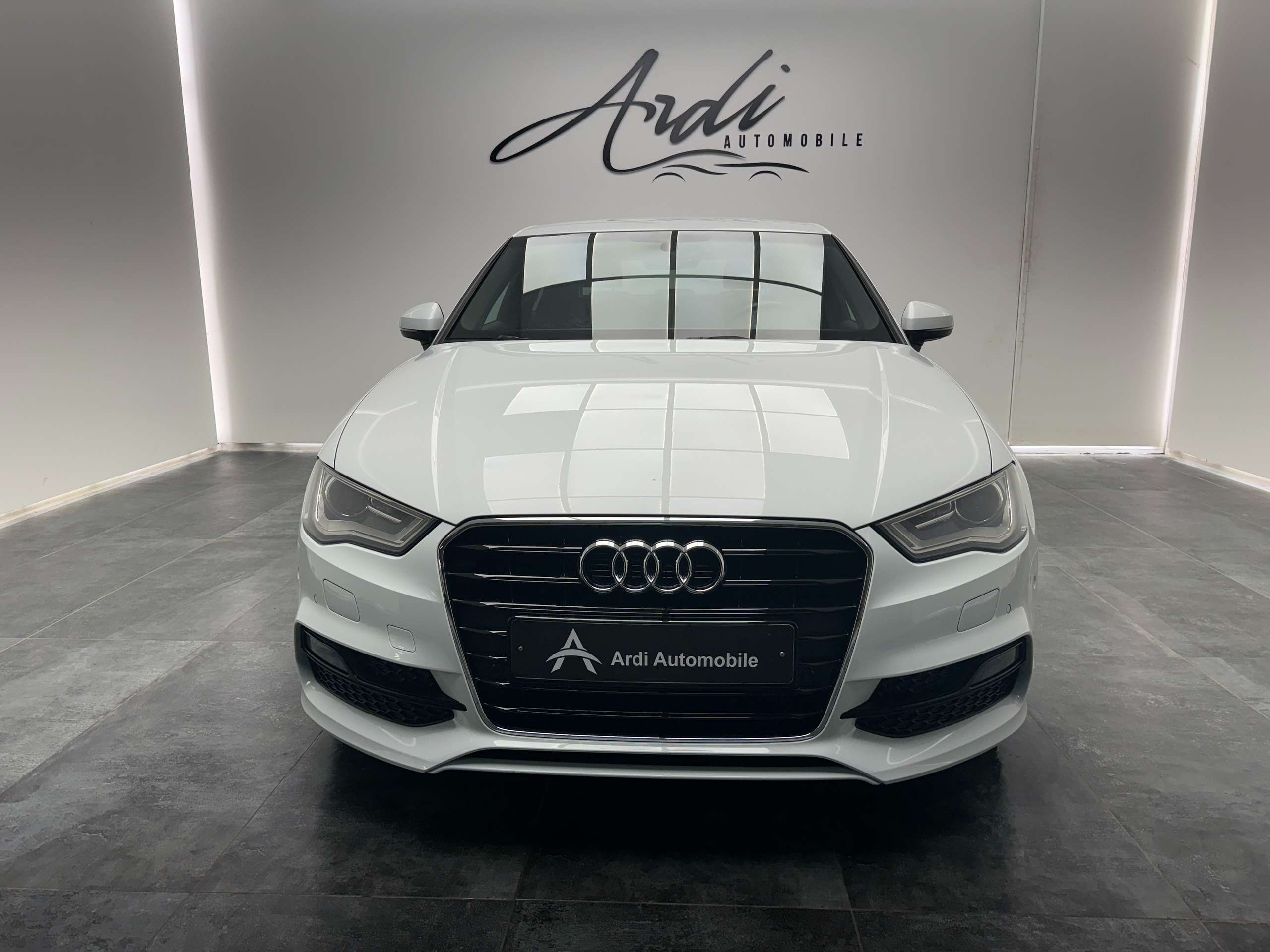 Audi - A3