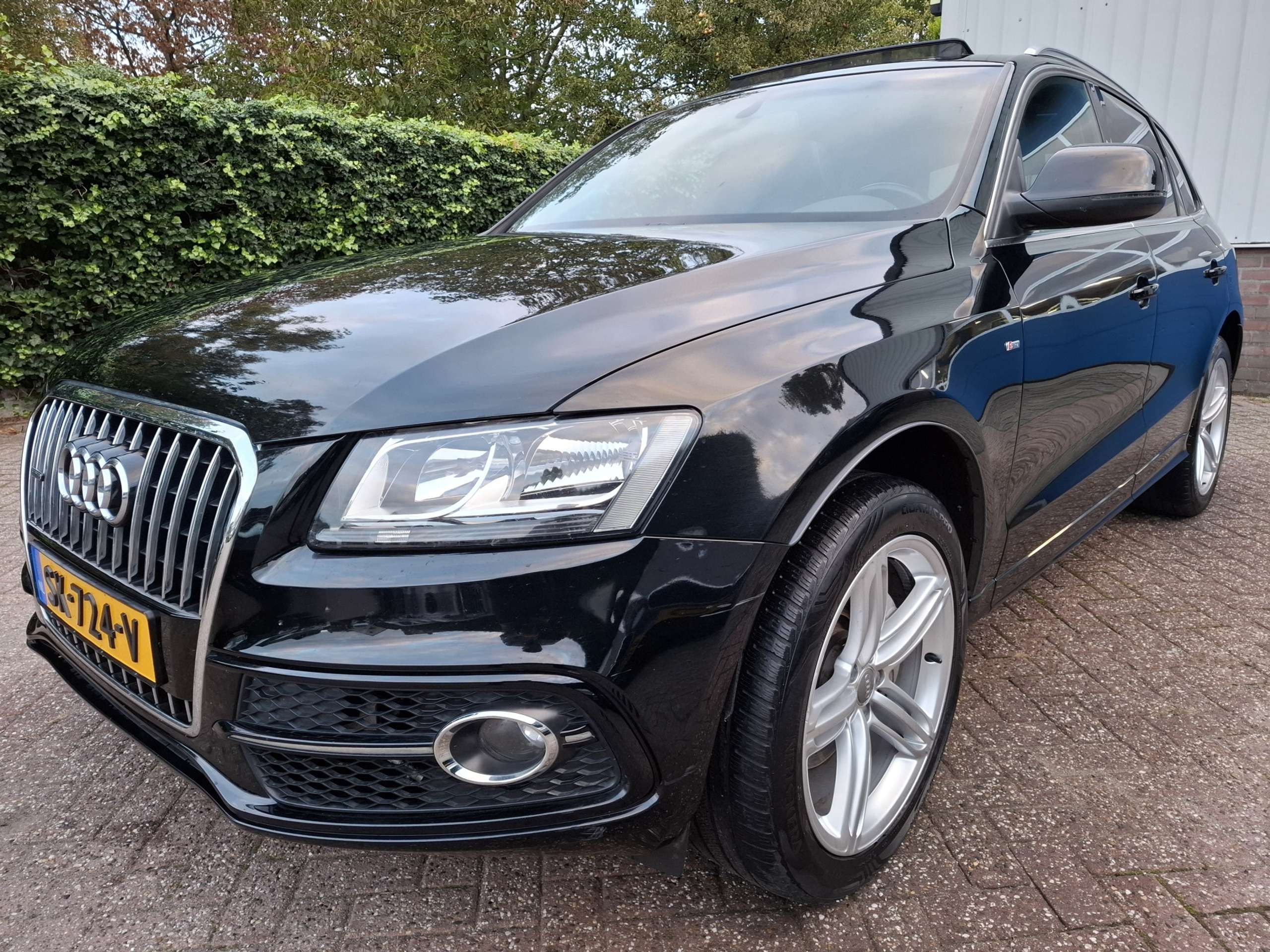 Audi - Q5