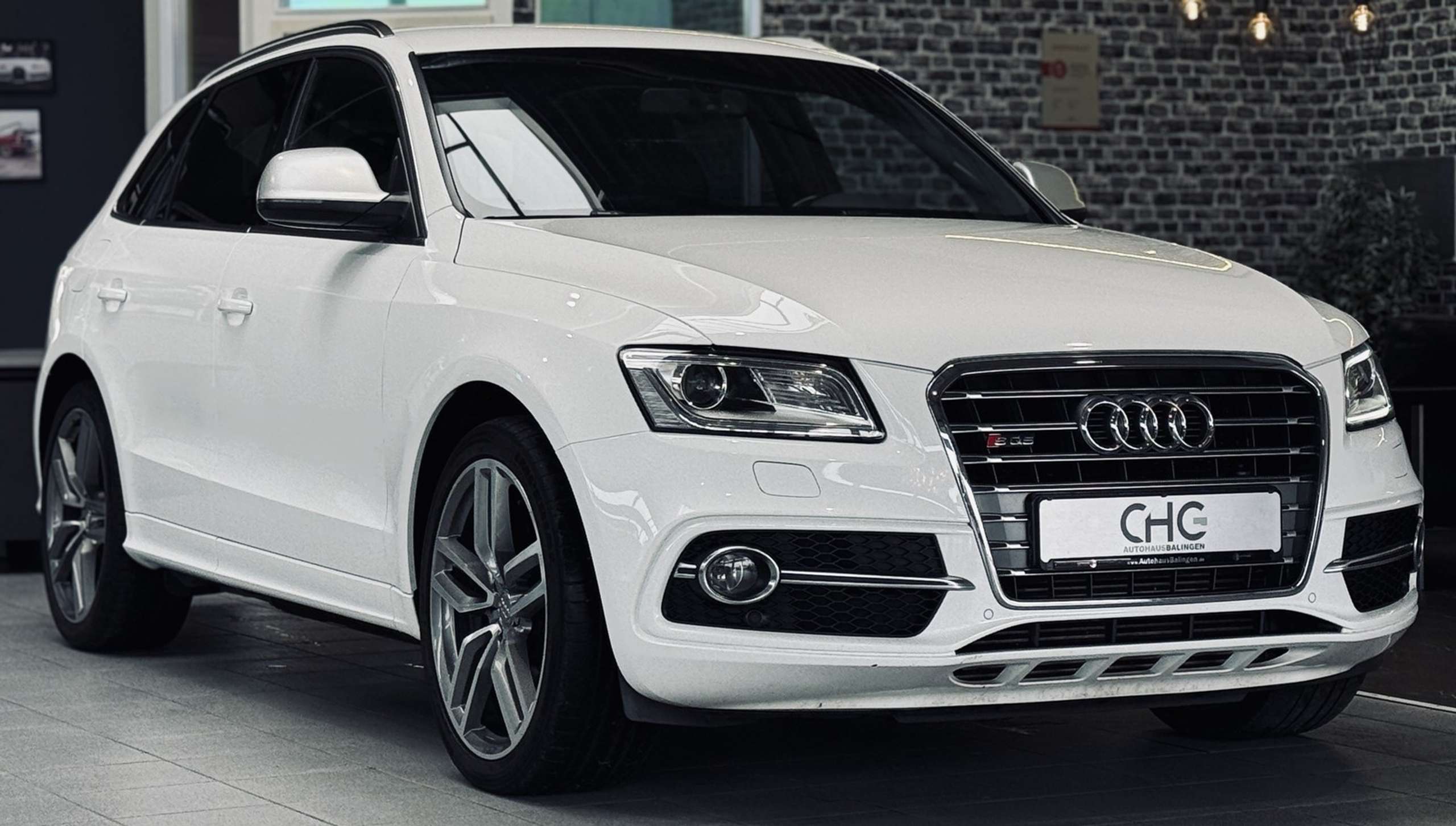 Audi - SQ5