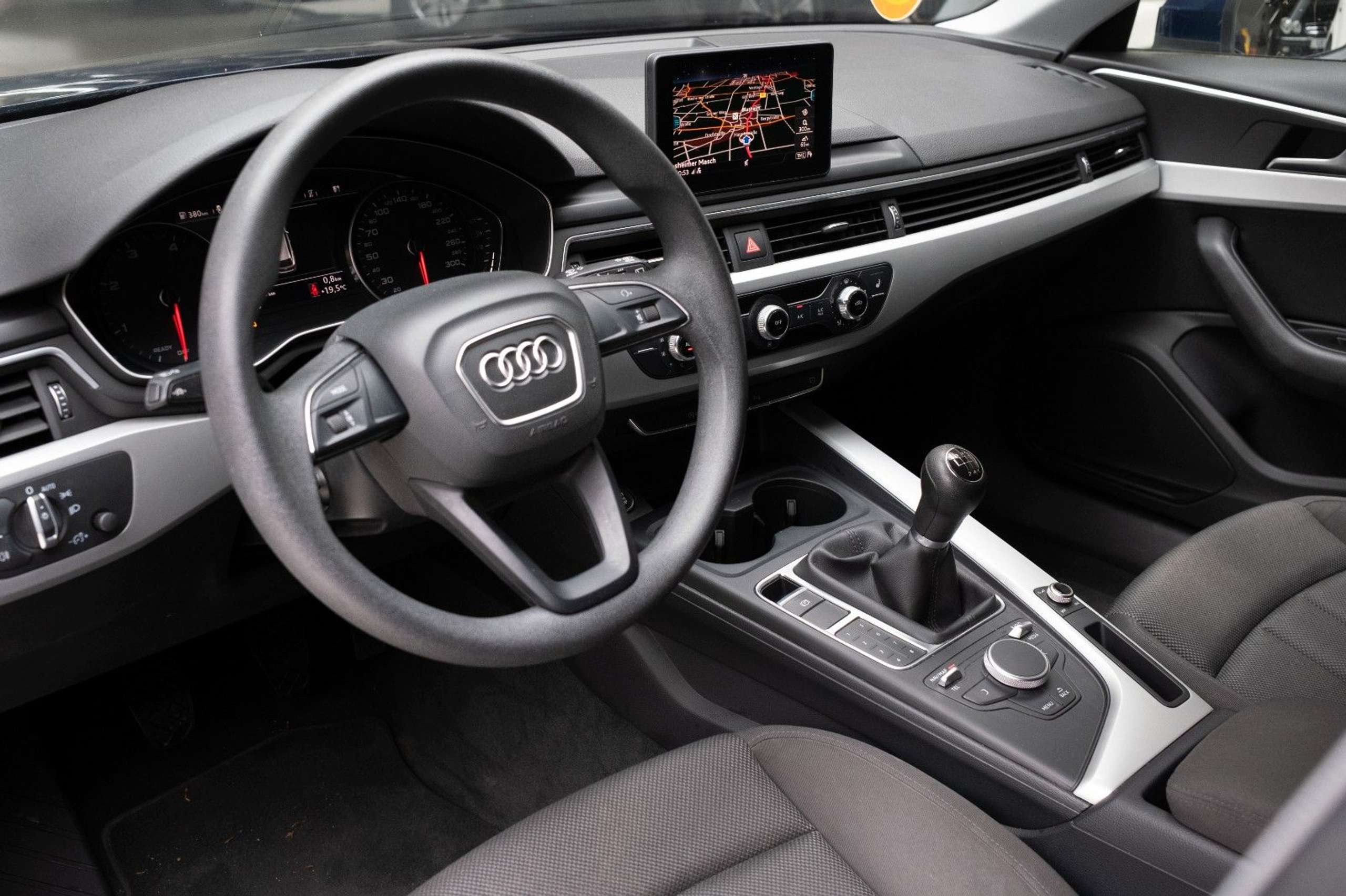 Audi - A4