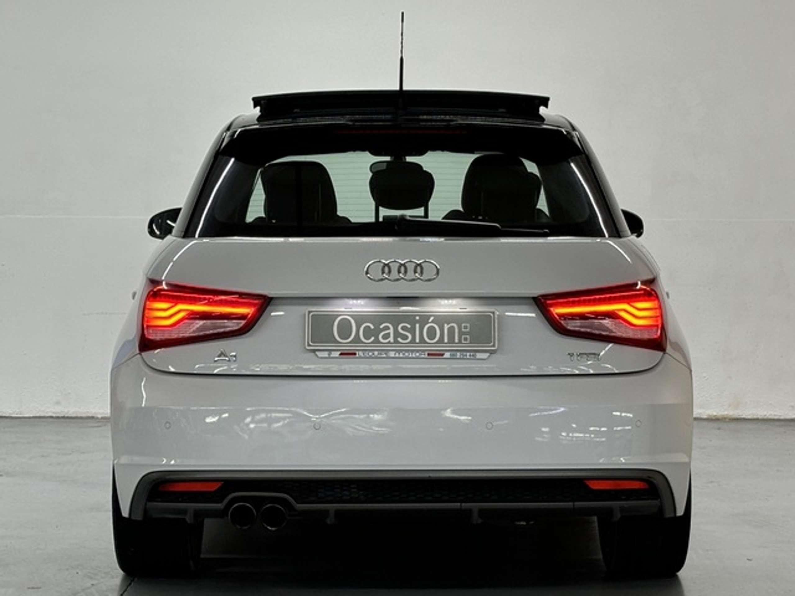 Audi - A1