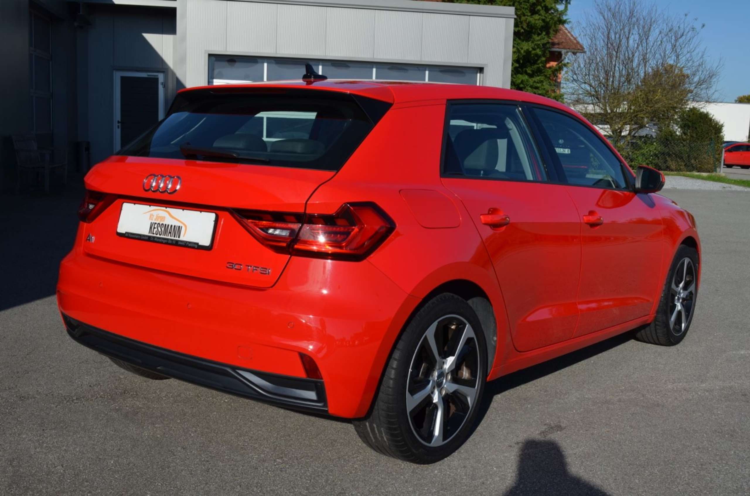 Audi - A1