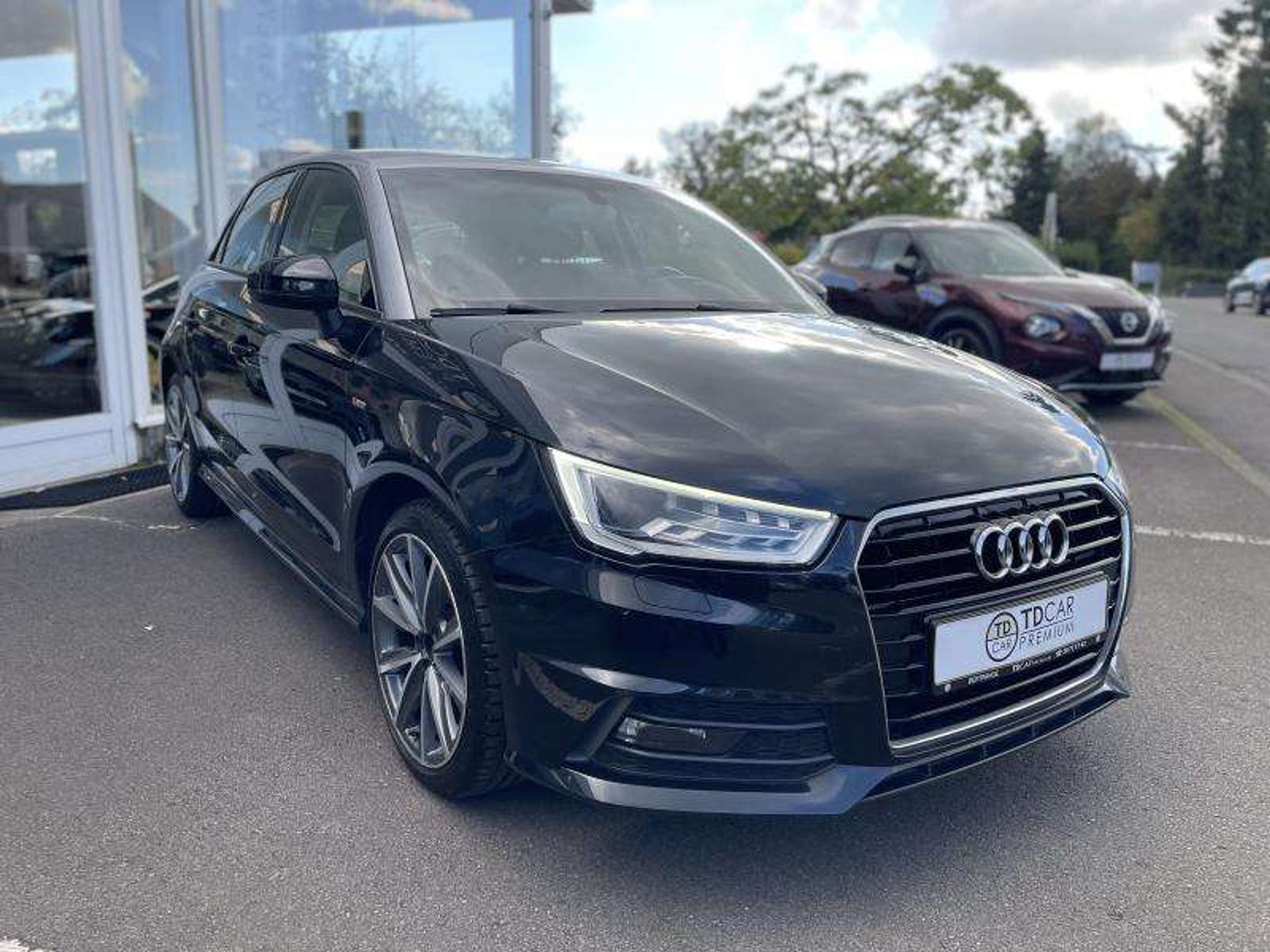 Audi - A1