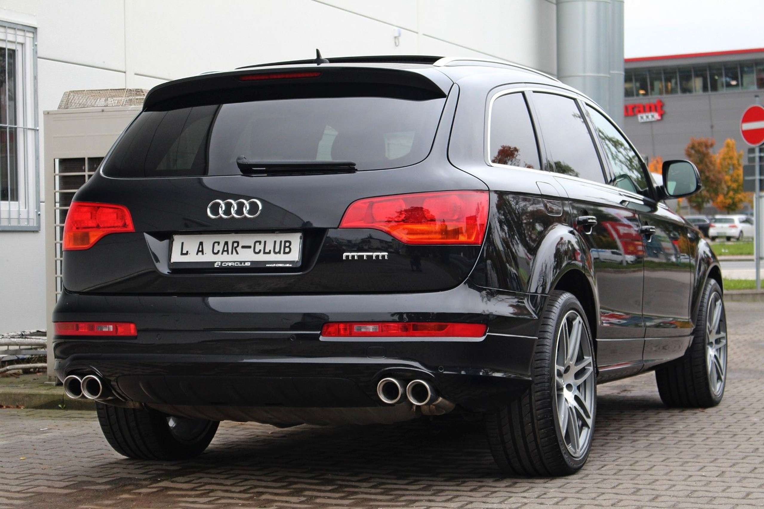 Audi - Q7