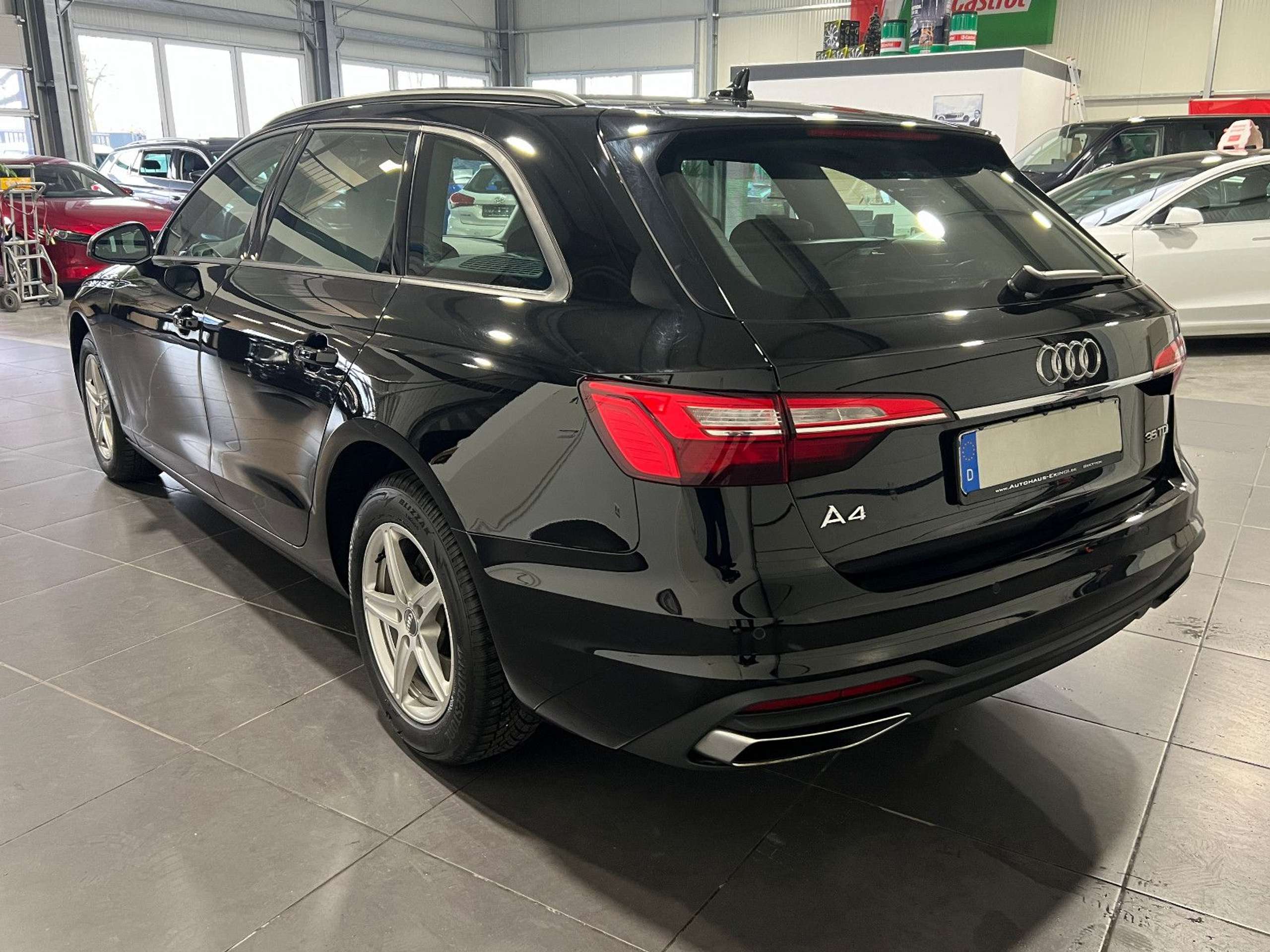 Audi - A4