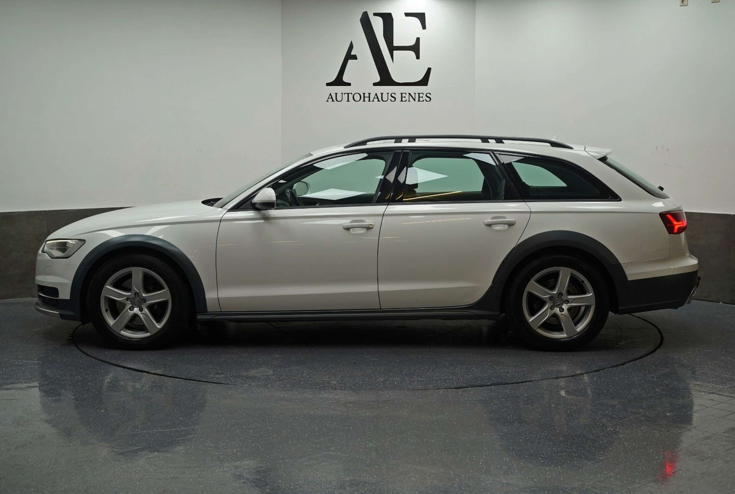 Audi - A6 allroad